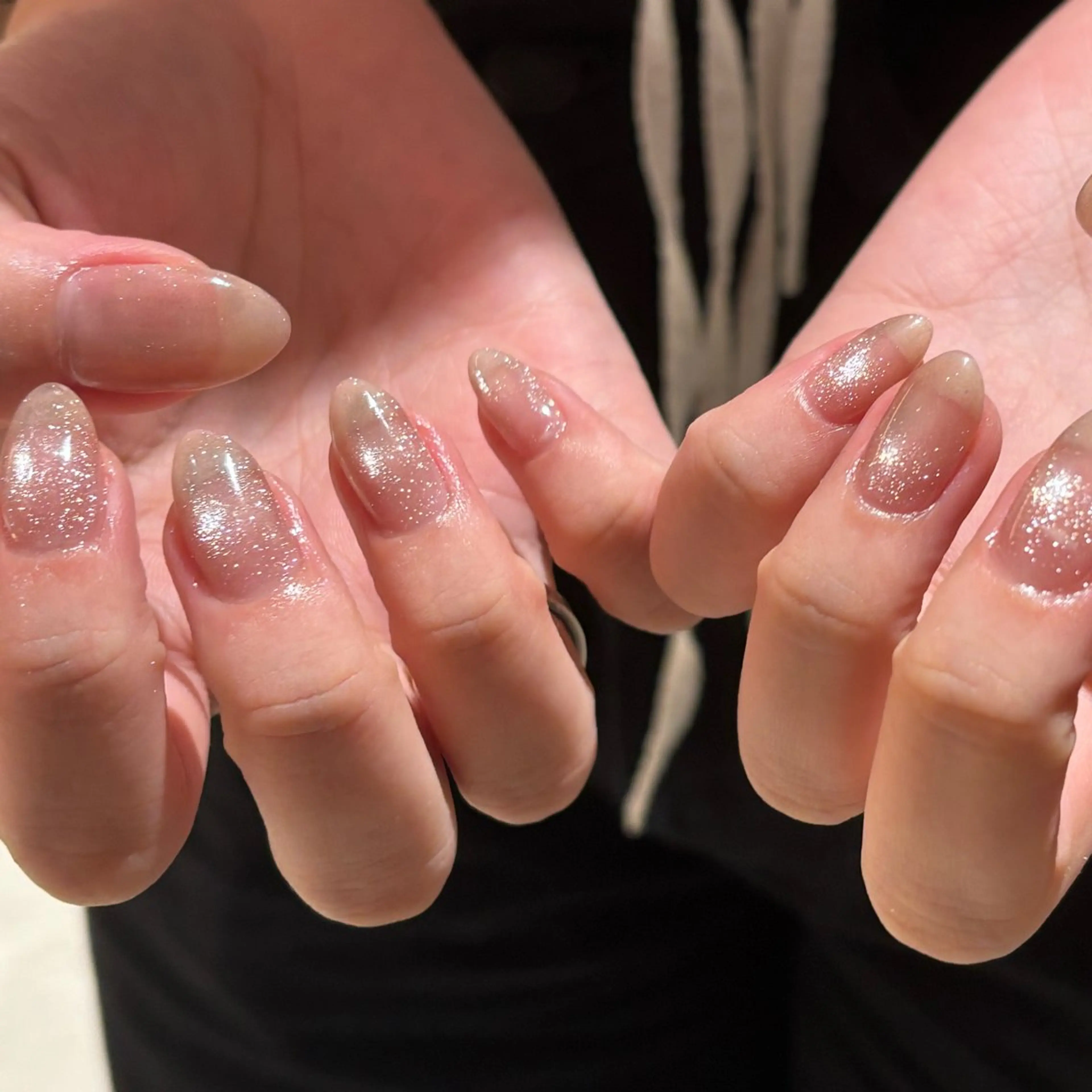 ネイル ジェルネイル マグネットネイル パラジェル シンプルネイル ハンドネイル Huea所属・パラジェル / マグネット/AYAのネイルデザイン