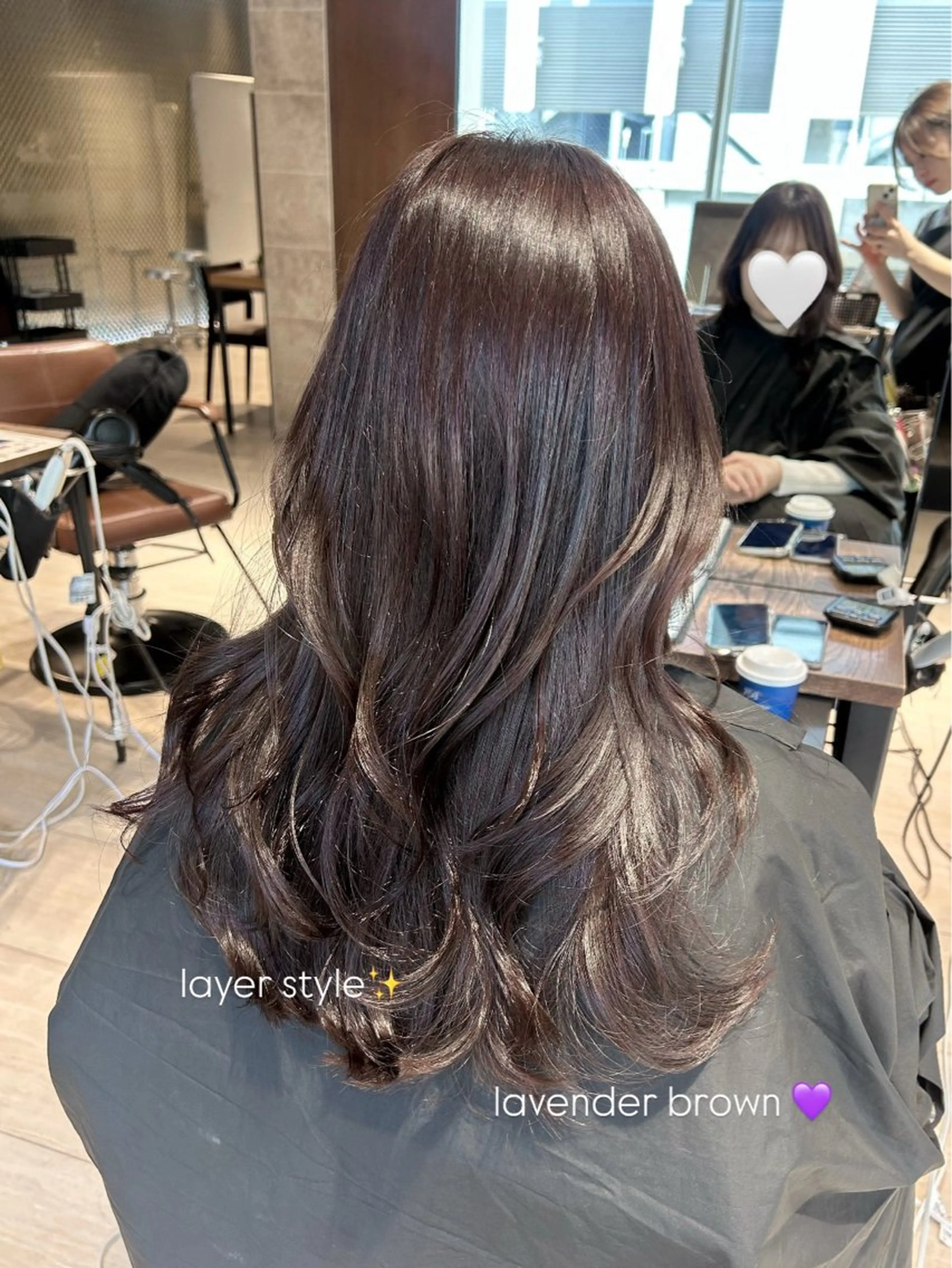 ロング カラー グレージュ ラベンダーカラー 顔周りカット レイヤーカット ロング カット ヘアカラー トリートメント 🍼顔周りカット/ レイヤー/小川華奈のヘアスタイル