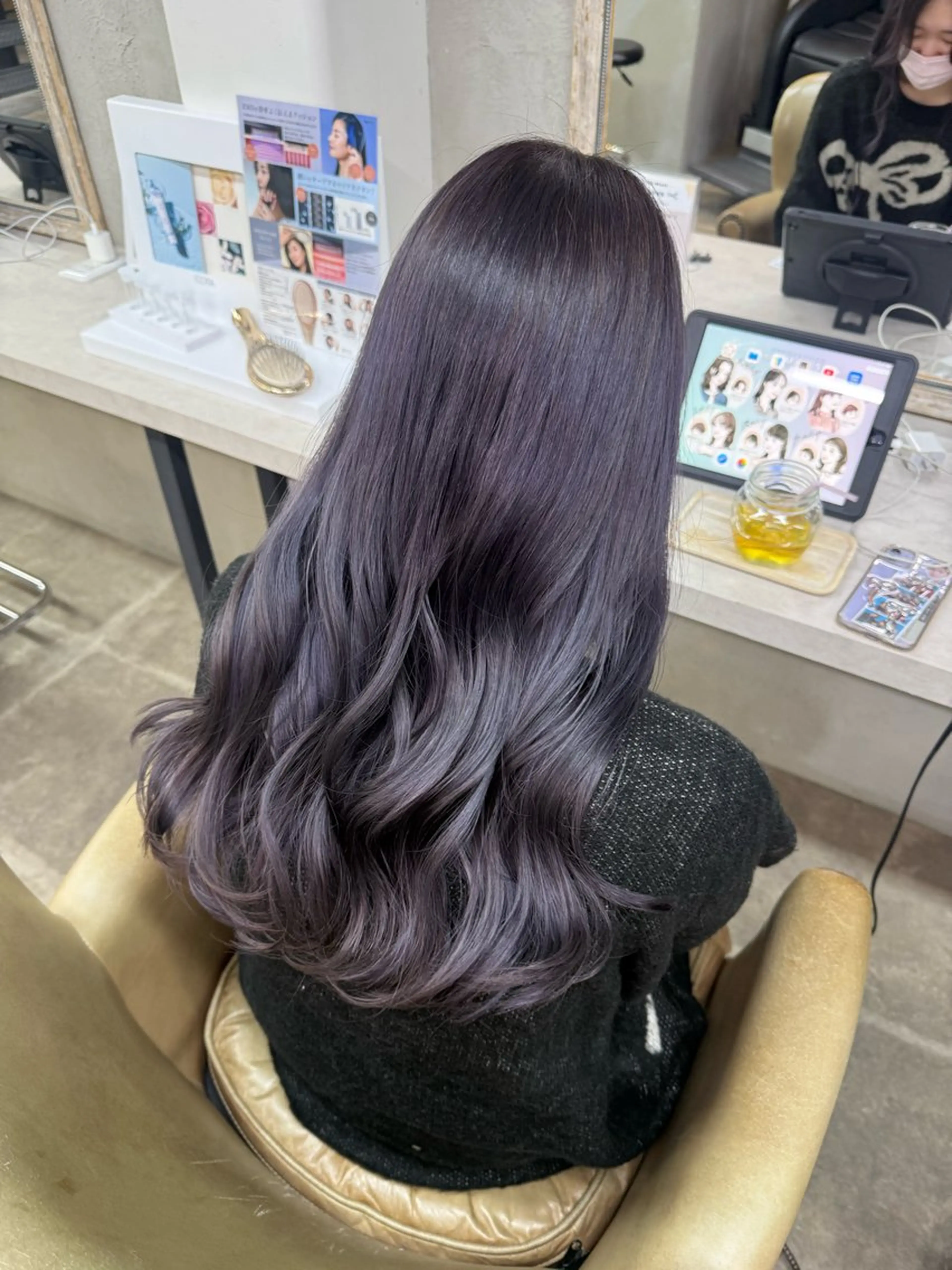 ロング カラー ヘアカラー トリートメント Blast akihaのヘアスタイル