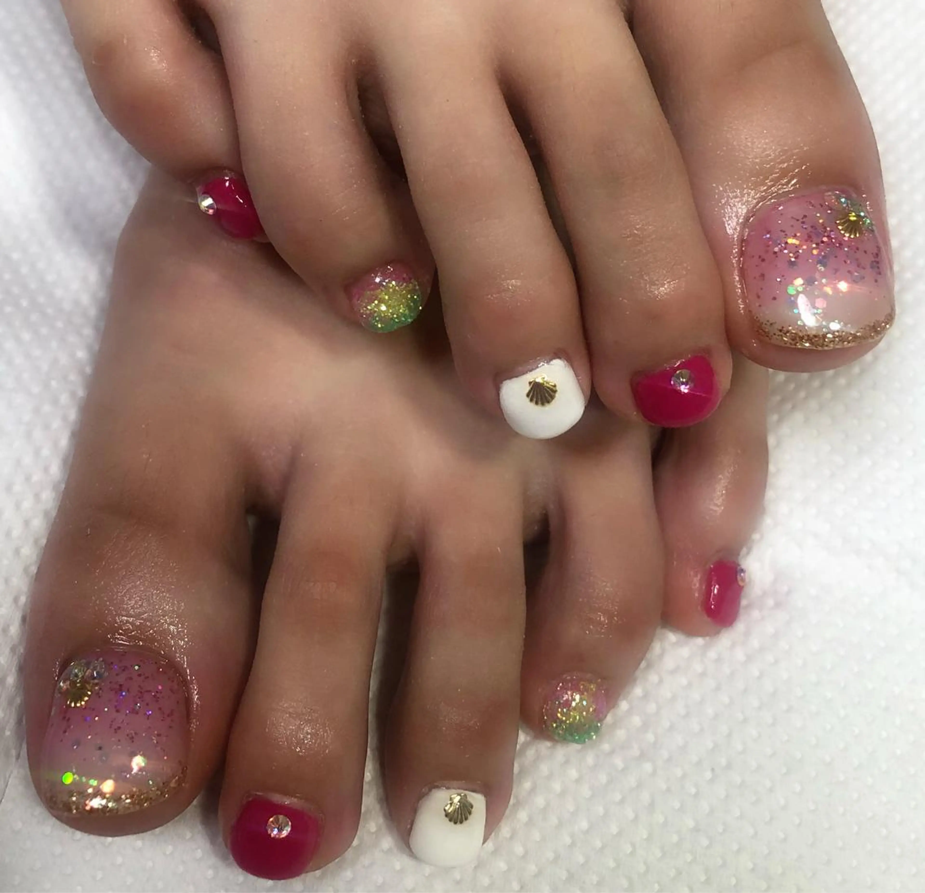 フットネイルアートし放題の写真