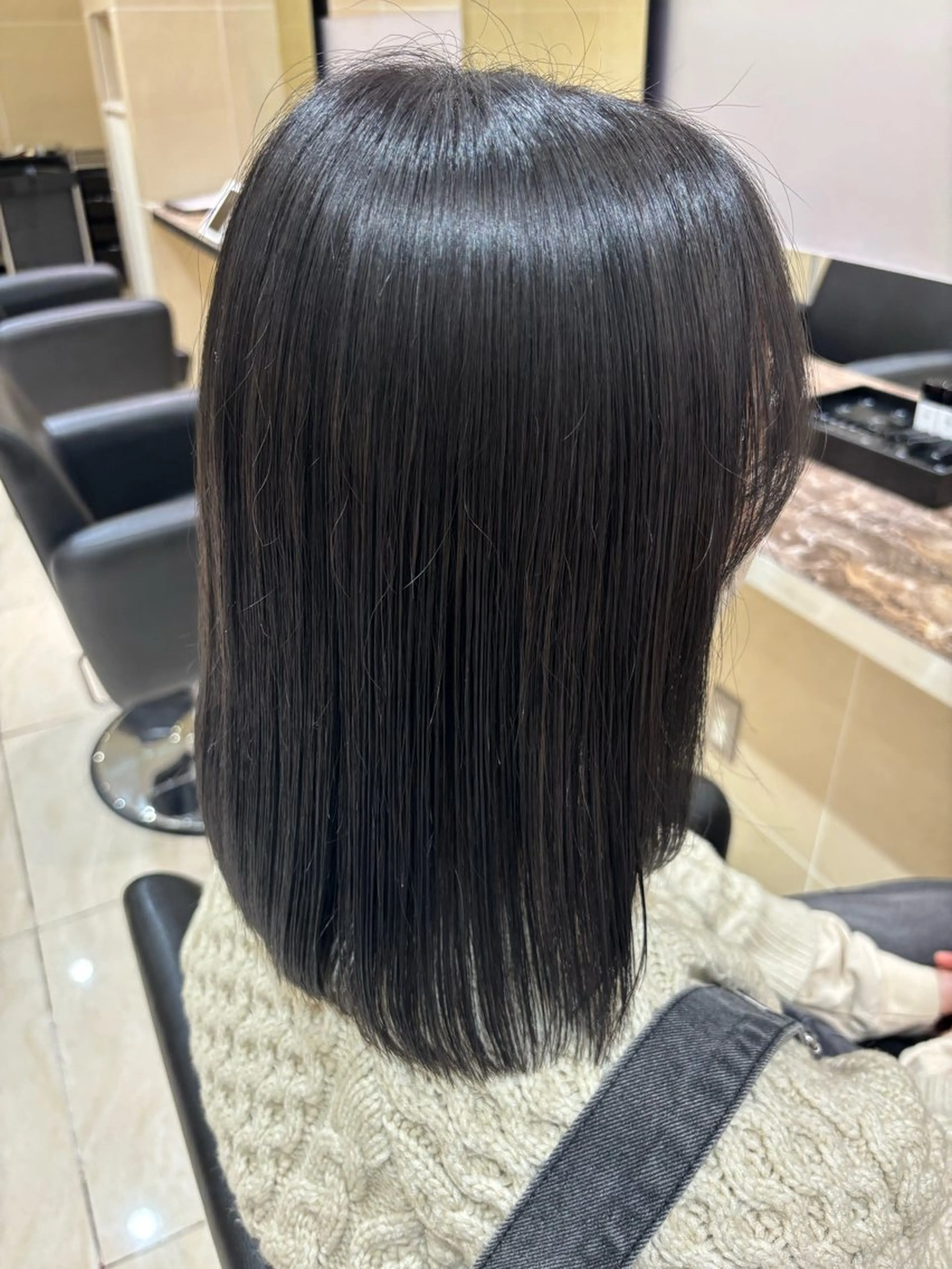 ミディアム カラー ダークグレー ダークグレージュ グレージュ 髪質改善☀️ miho☀️のヘアスタイル