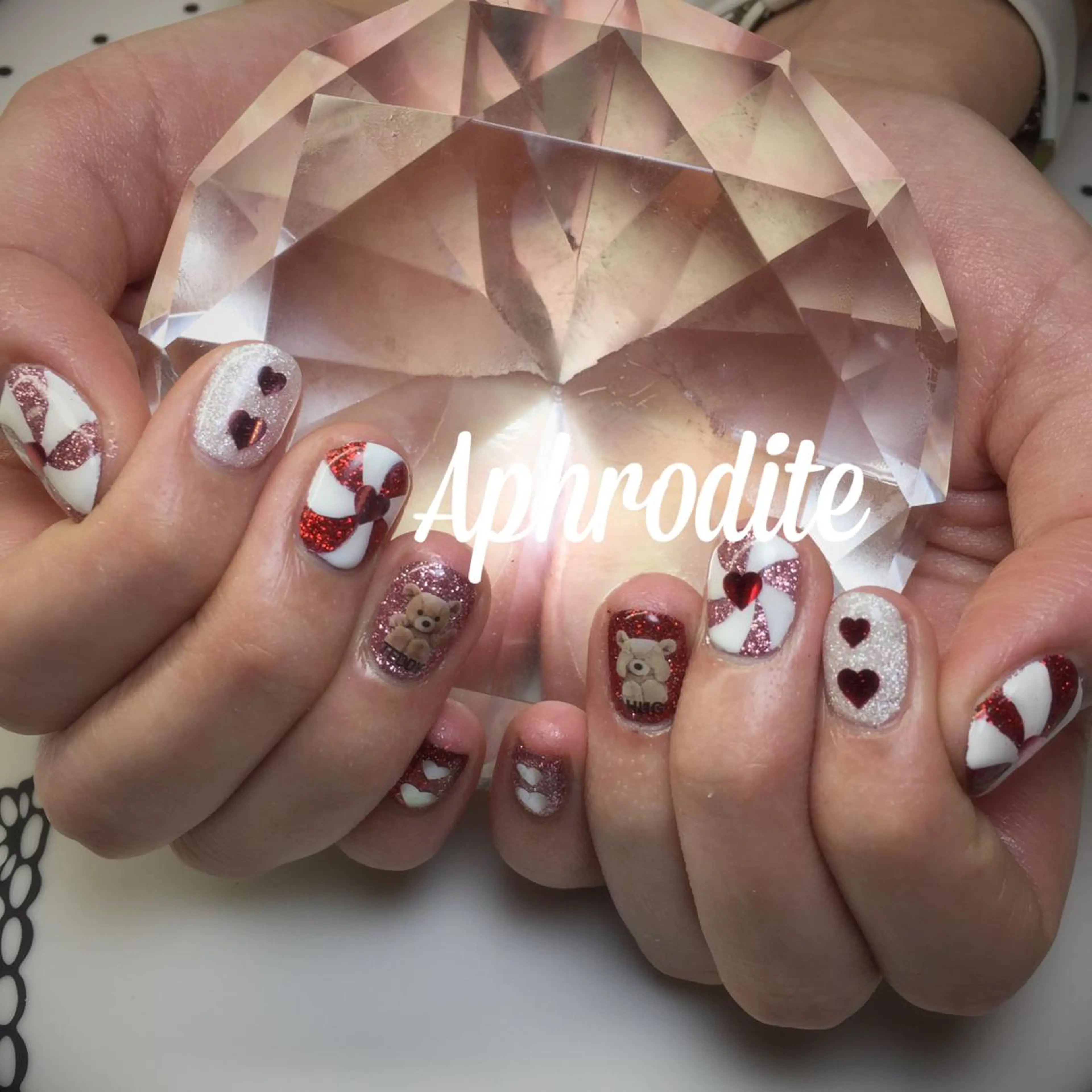 ネイル バレンタイン Aphrodite パラジェル認定サロンのネイルデザイン