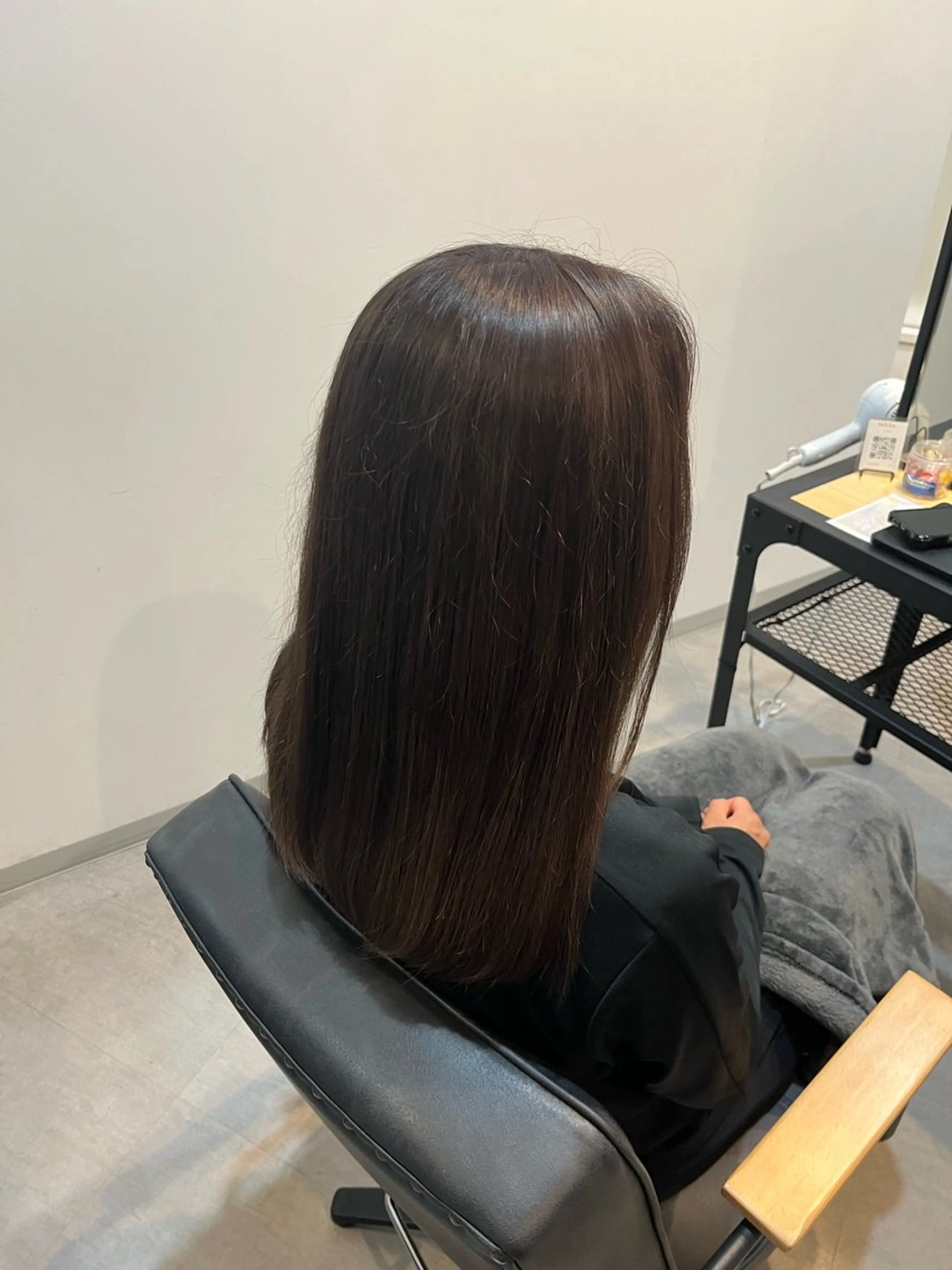 ミディアム カラー ブリーチ ブラウンカラー 透明感カラー 小島 悠樹のヘアスタイル