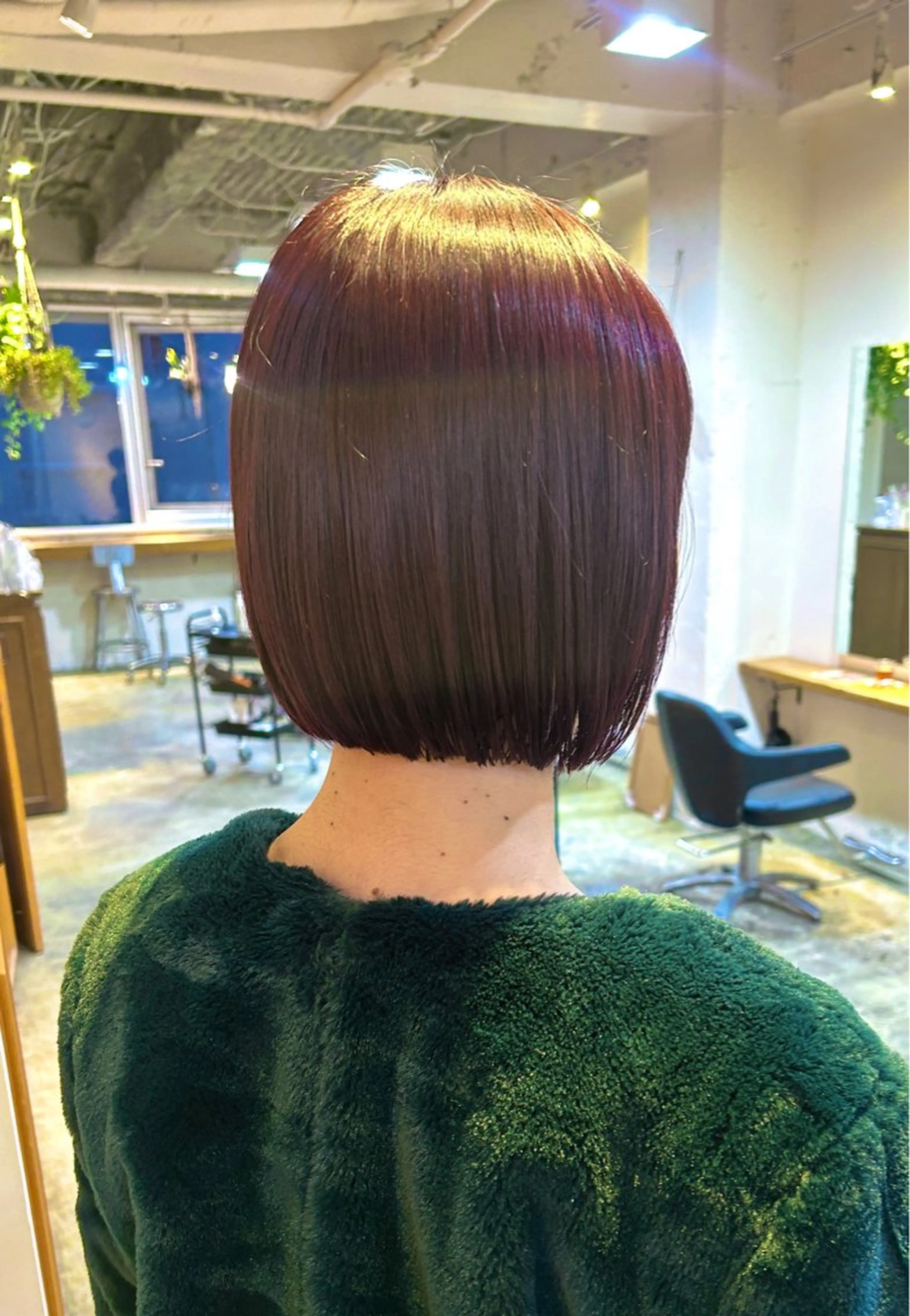 ショート カラー ナチュラル大人っぽい スタイル　MAORIのヘアスタイル