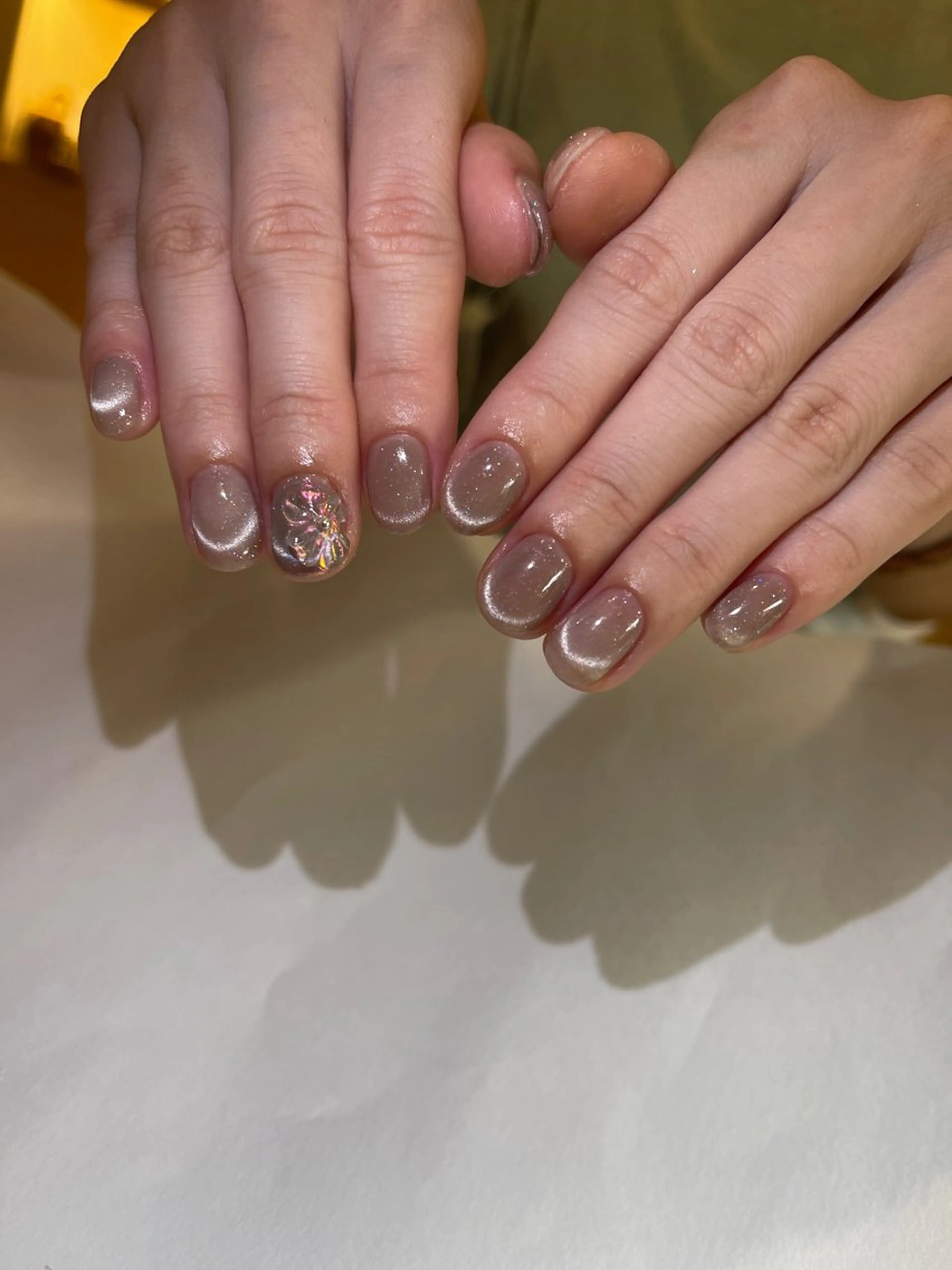 ネイル チークネイル 韓国ネイル マグネットネイル ニュアンスネイル リボン chirin nailのネイルデザイン