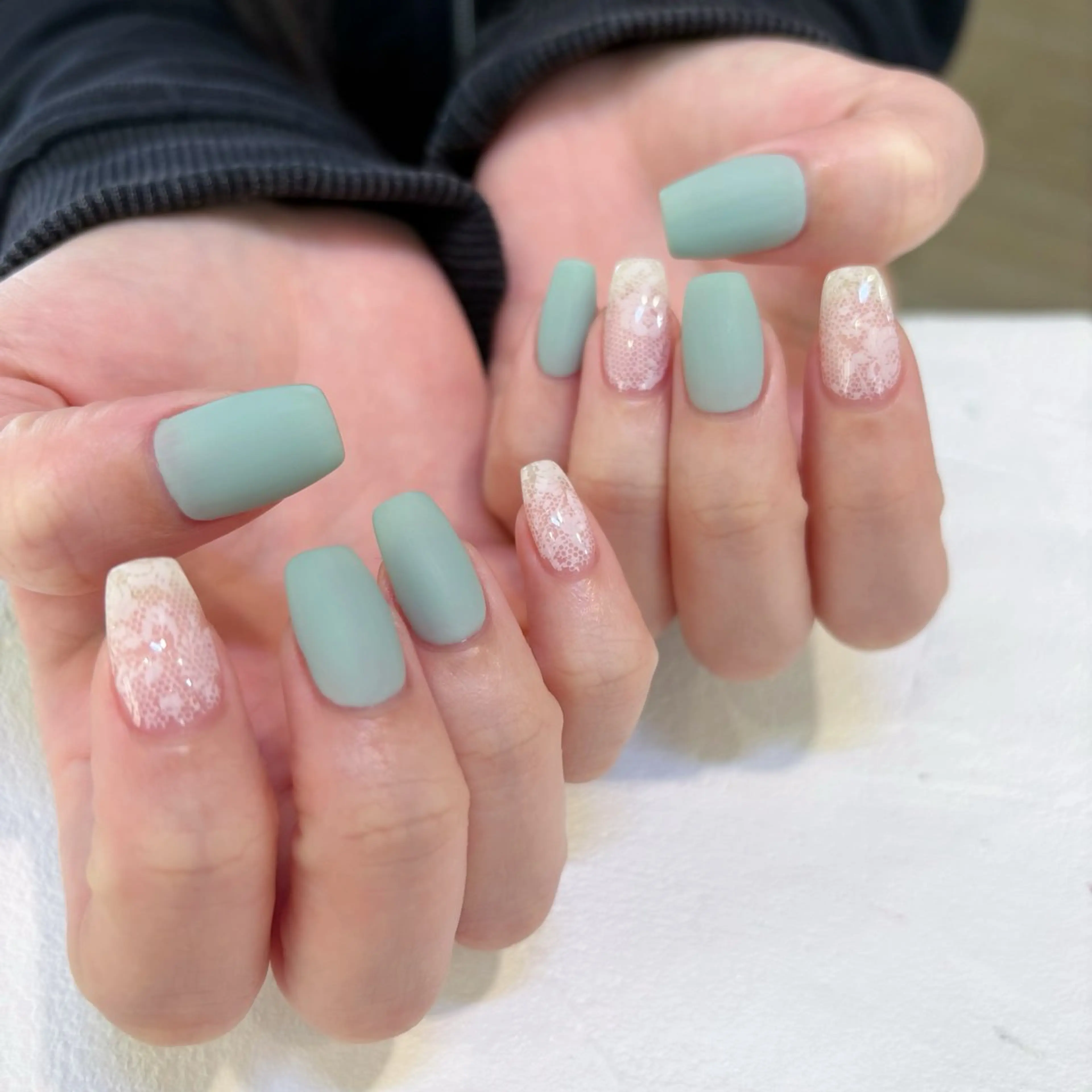 ネイル ハンドネイル 鈴木 里奈のネイルデザイン