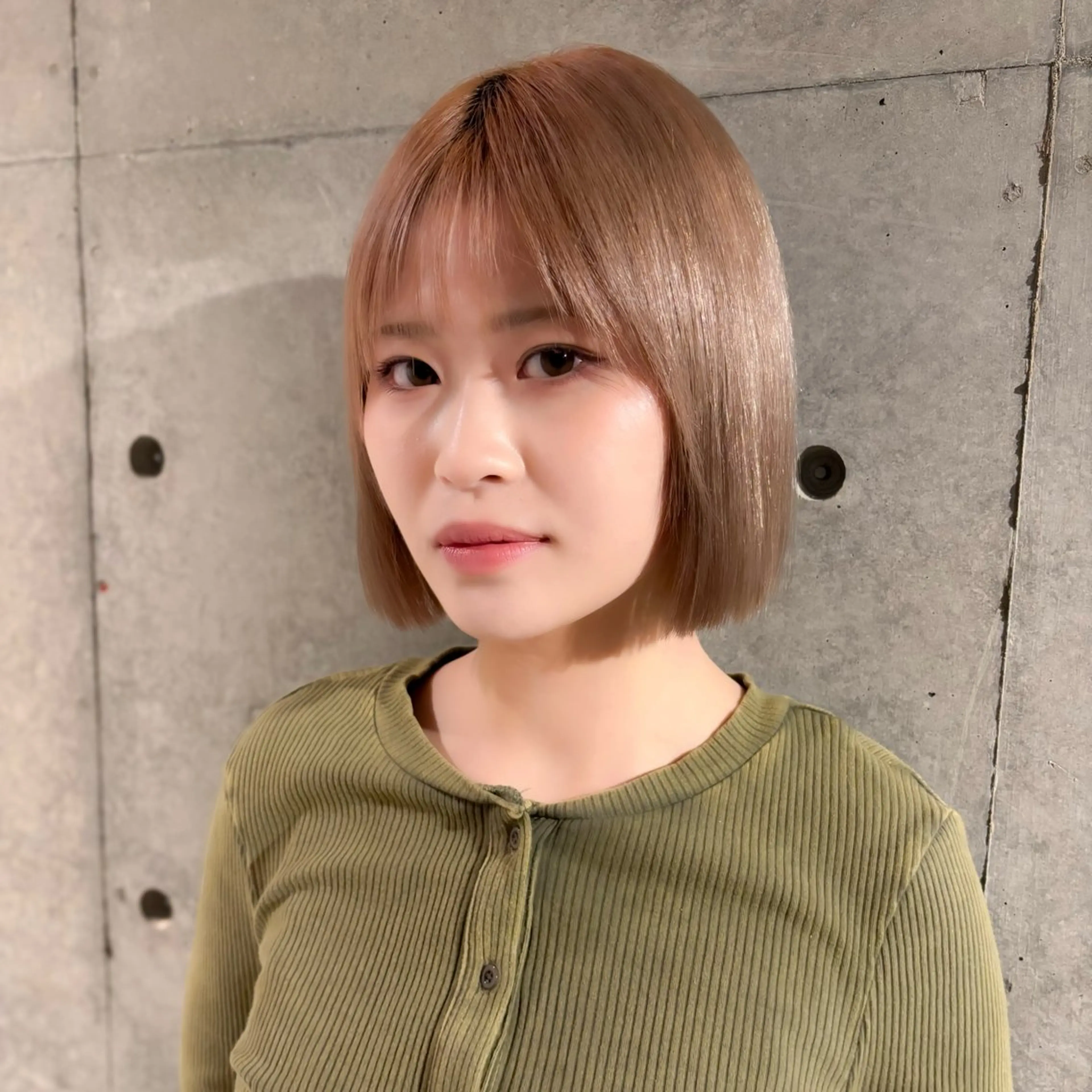 ショート hinano /bobのヘアスタイル