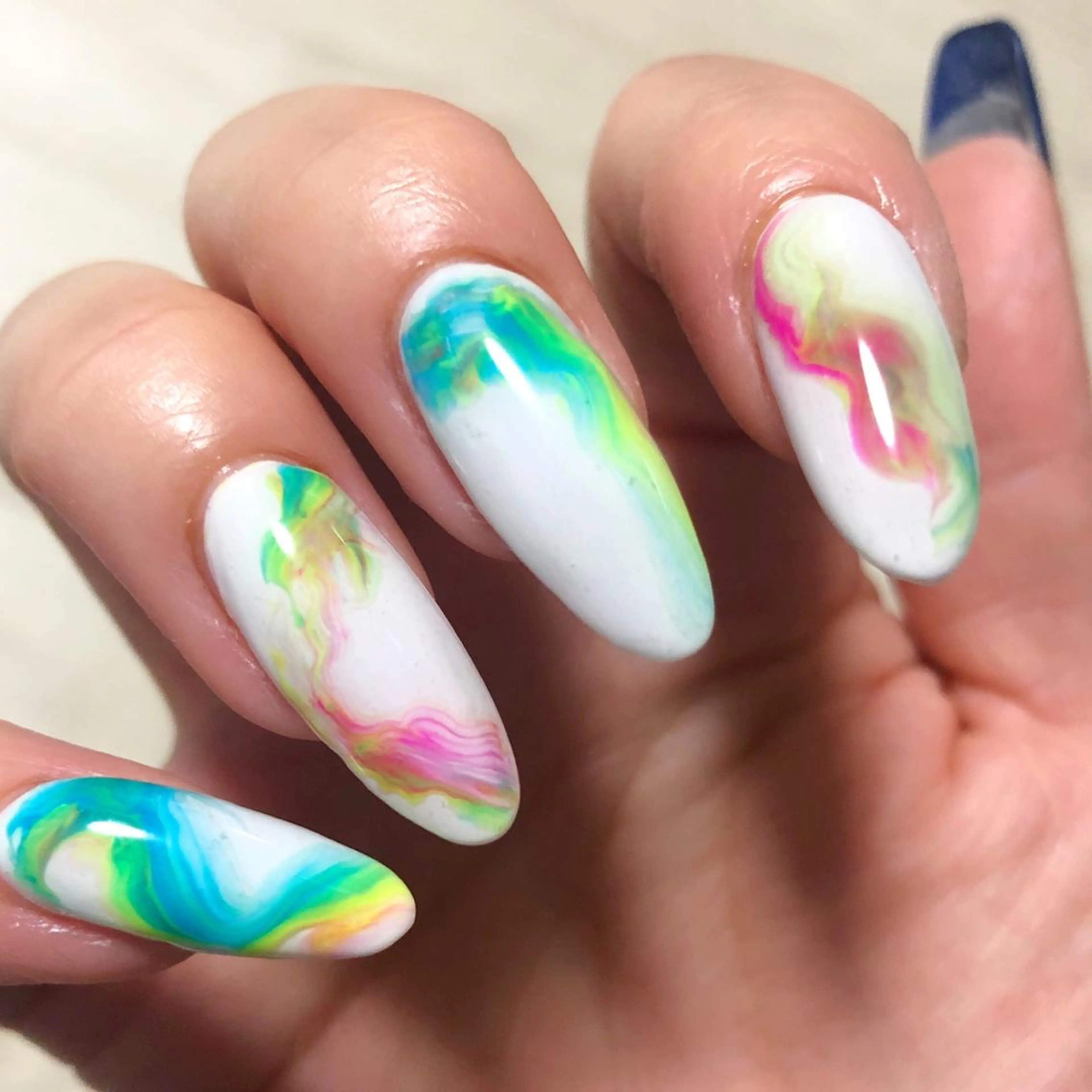 ネイル ジェルネイル JOLIESSE Ayumiのネイルデザイン