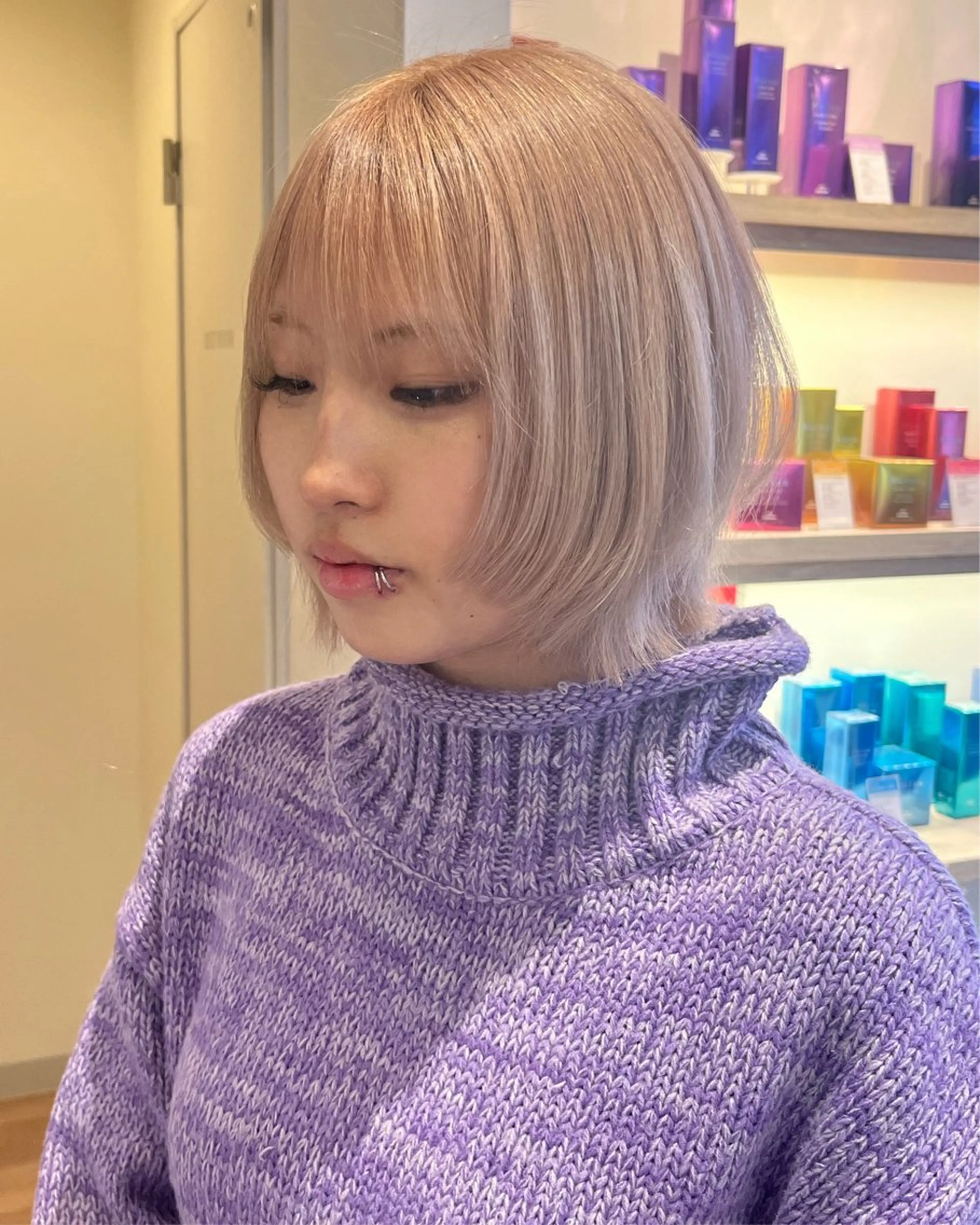 【ダメージ少なくブリーチしたい方用】カット➕ブリーチ➕トリートメントの写真