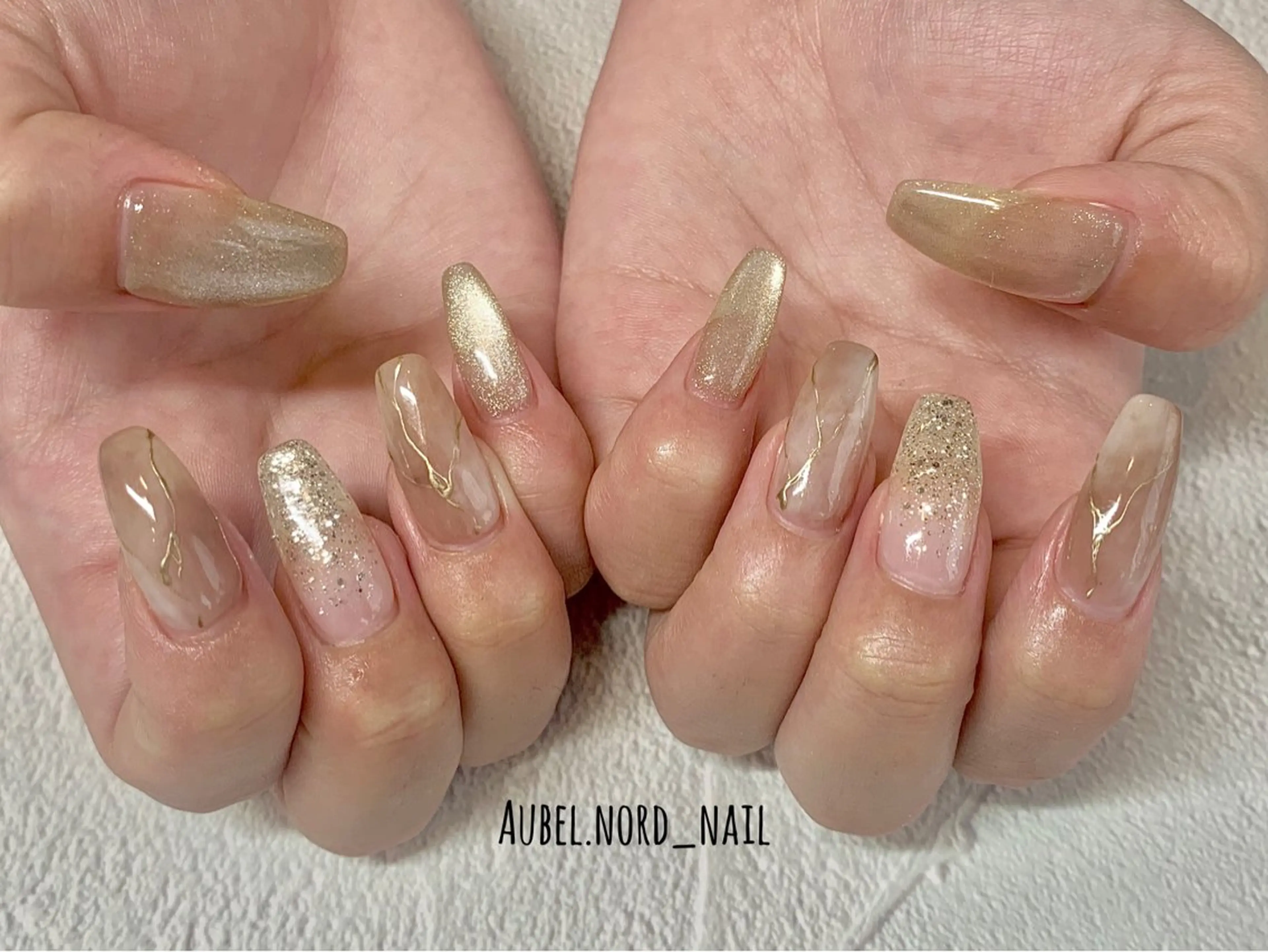 HANDケア込・オフなし【art collection4本】7000円の写真