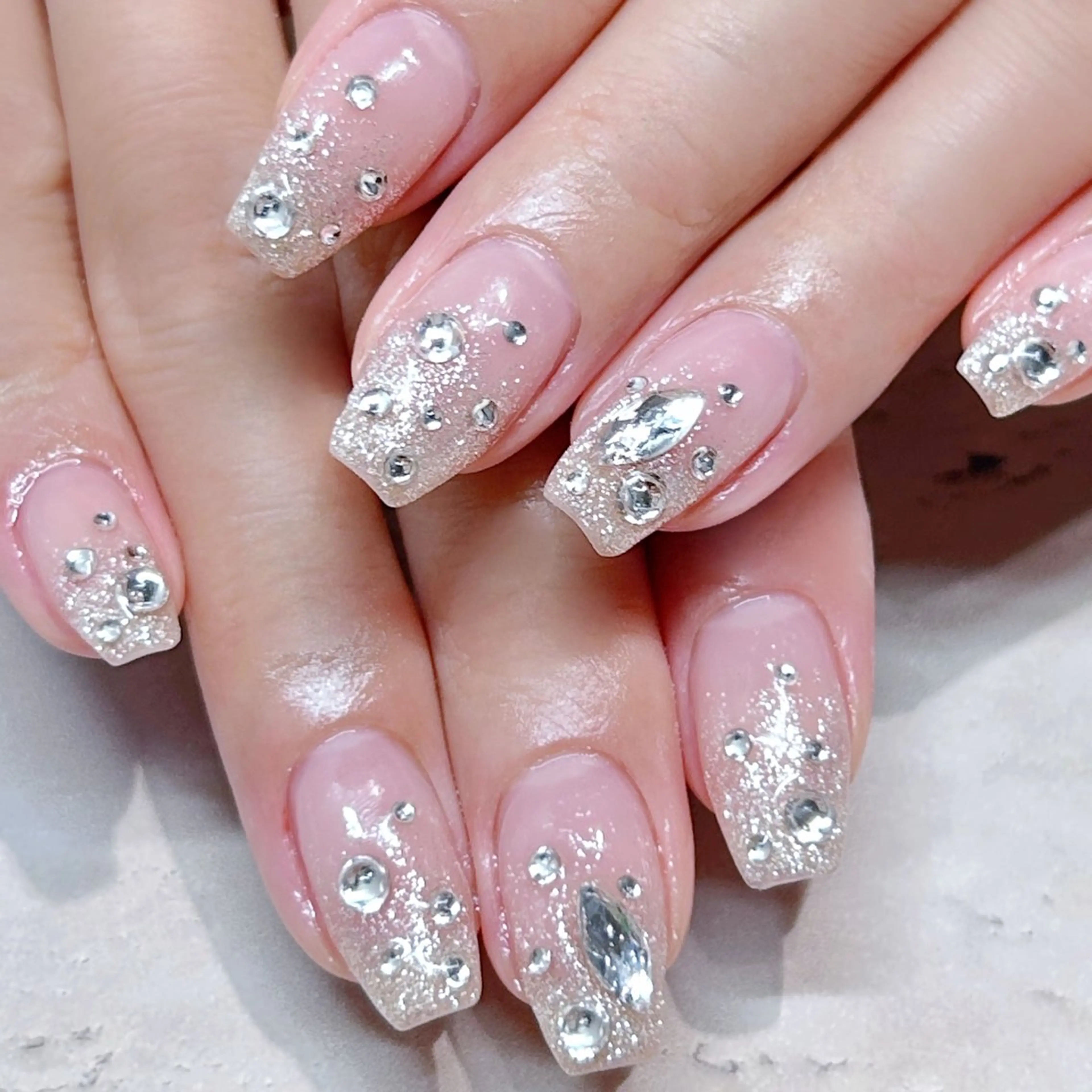 ネイル ハンドネイル 🍒 Karenのネイルデザイン