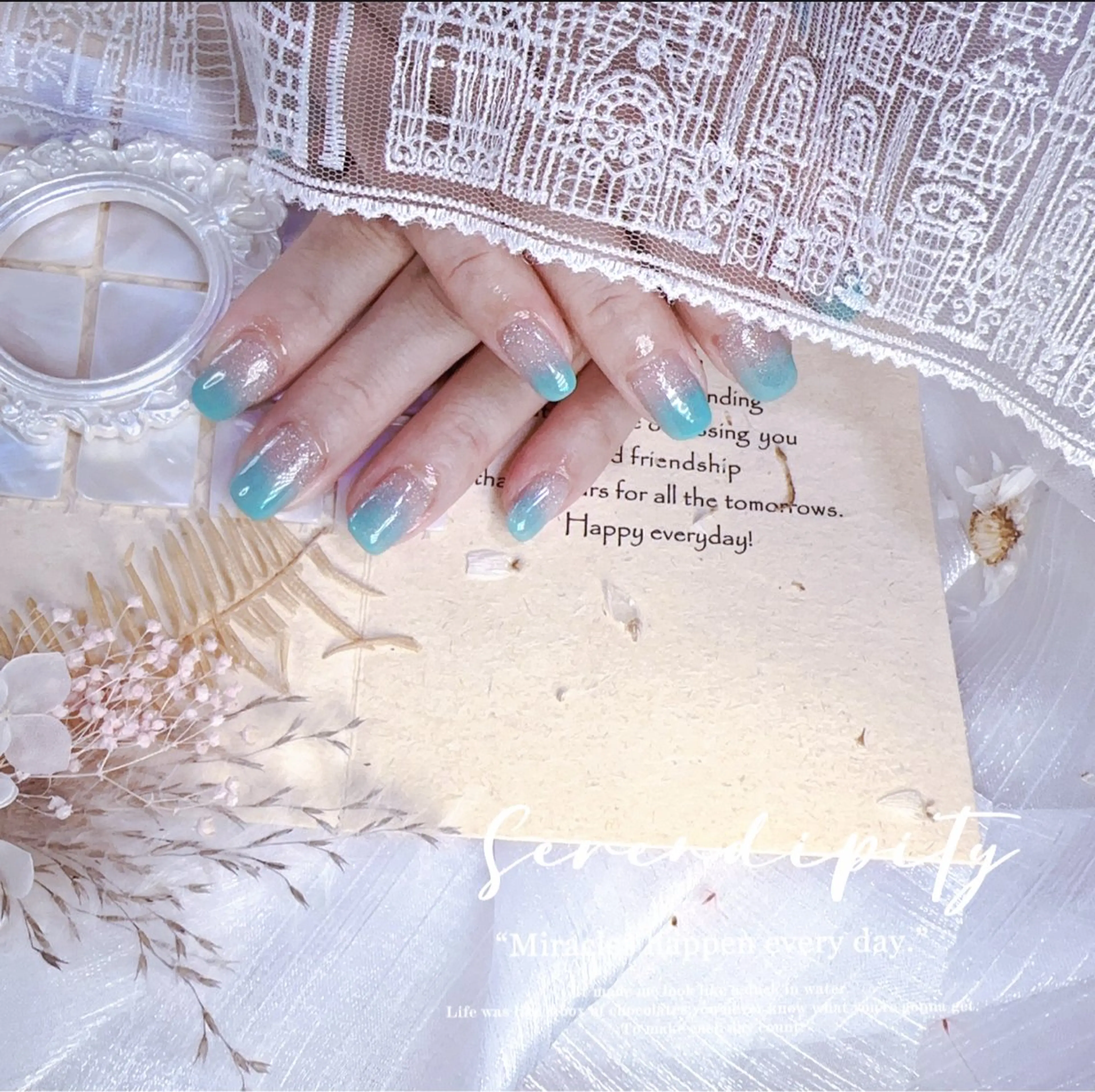 ネイル グラデーション 中山 美月のネイルデザイン