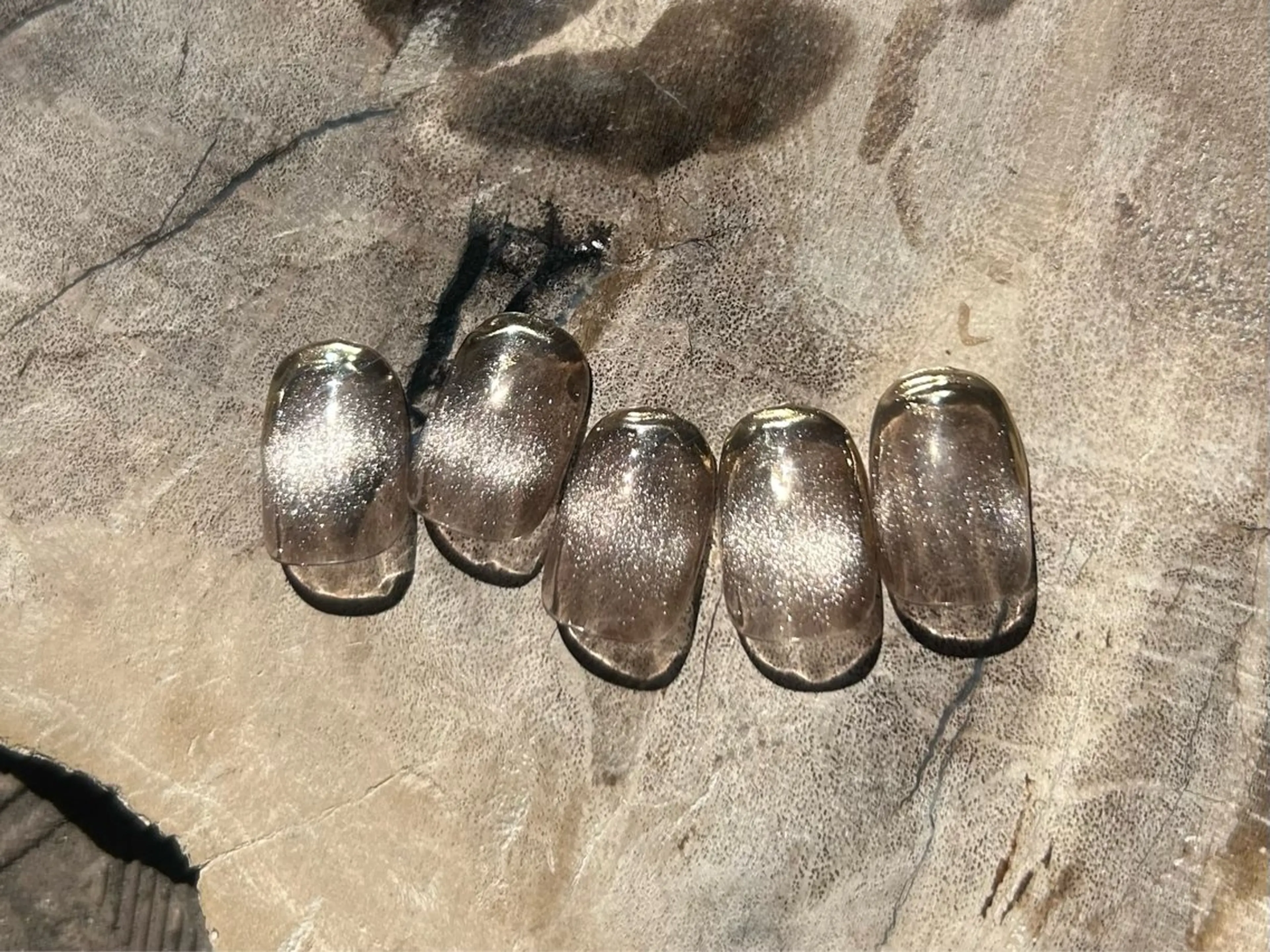 ネイル アートネイル フットネイル マグネットネイル ニュアンスネイル ハンドネイル アトリエ １０３のネイルデザイン