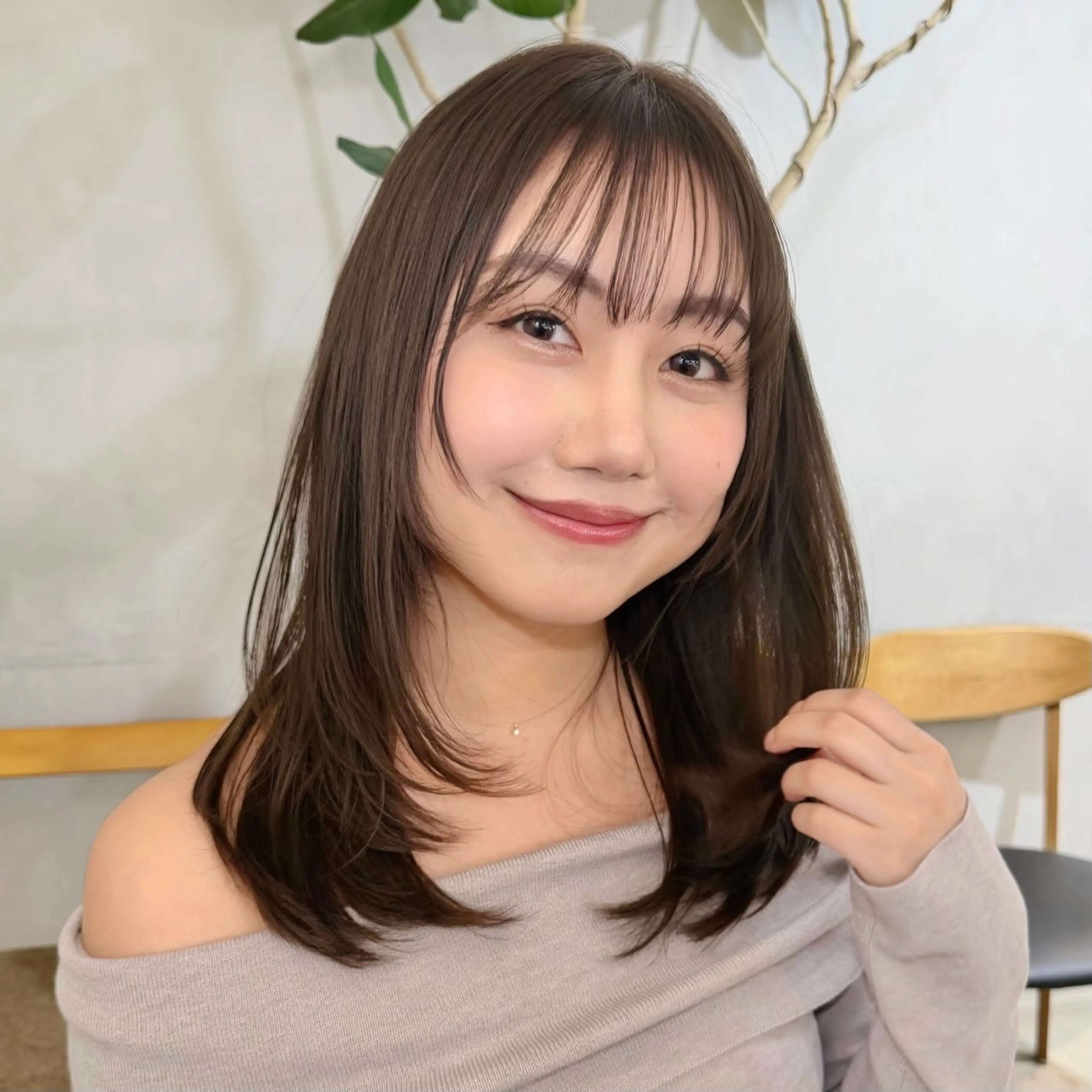 ミディアム カラー SAKI 新宿のヘアスタイル