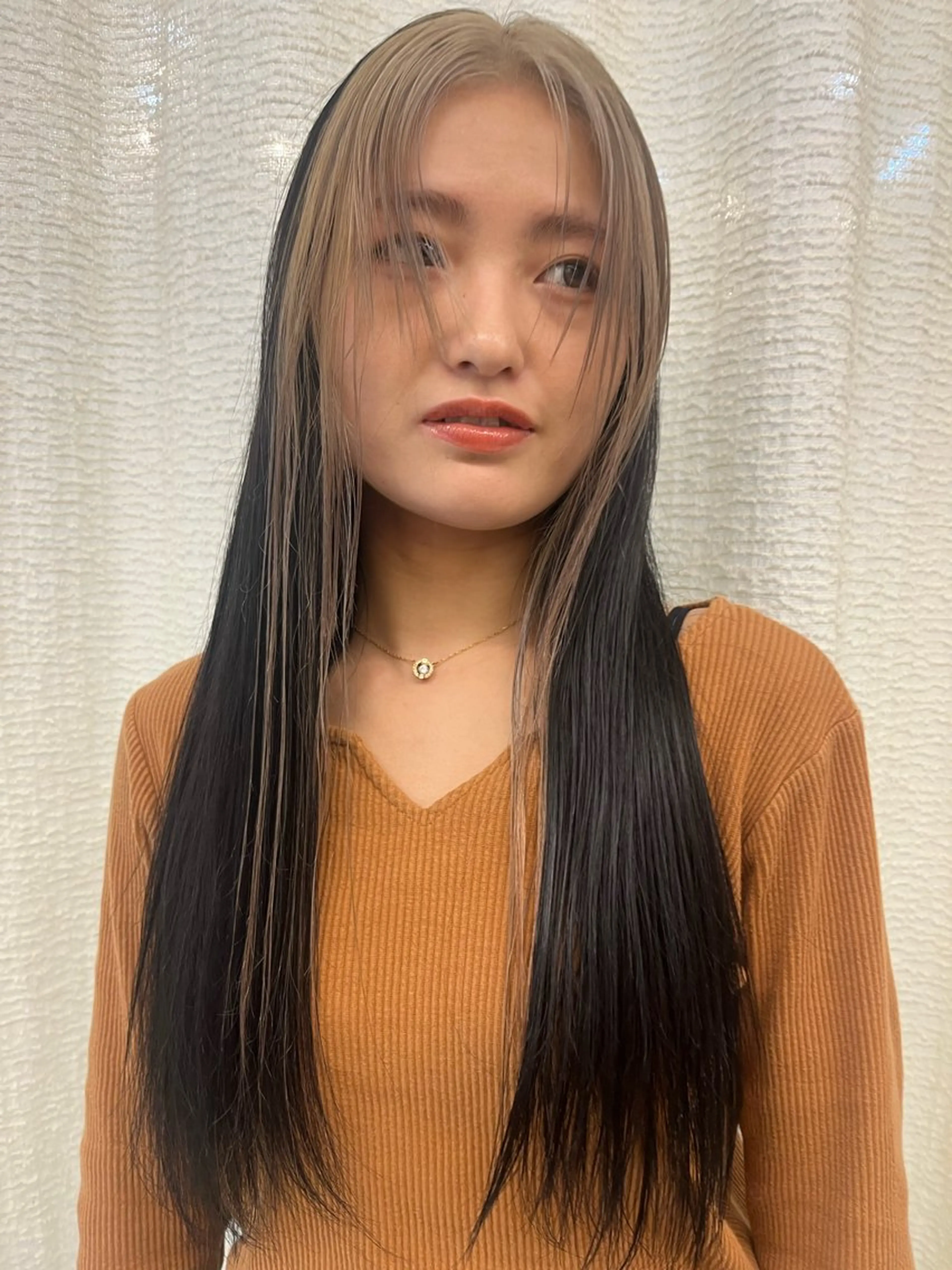 カラー ✨ブリーチカラー特化 美容師/なぎさのヘアスタイル