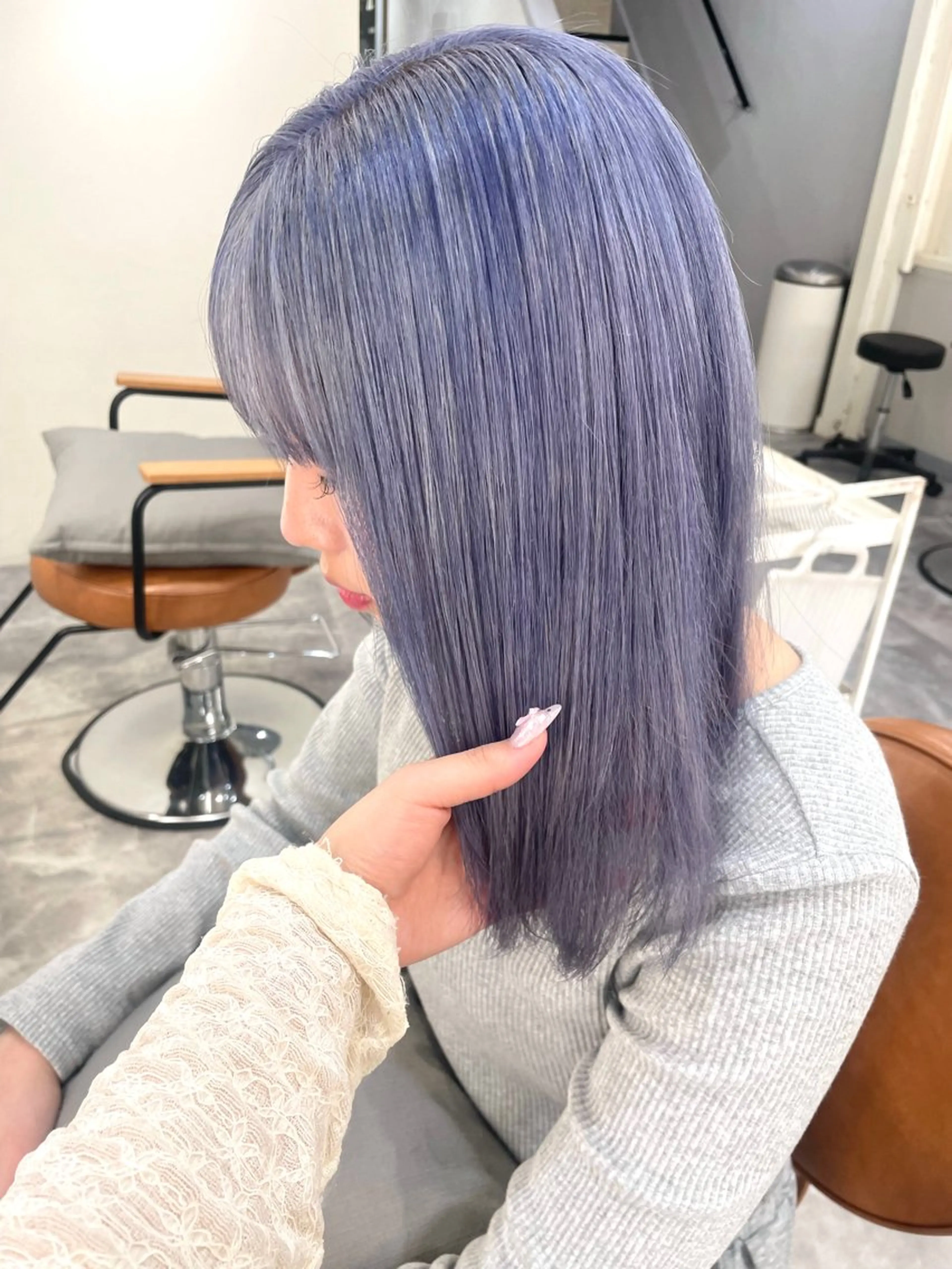 ミディアム カット ヘアカラー トリートメント ももか /韓国style🖤のヘアスタイル