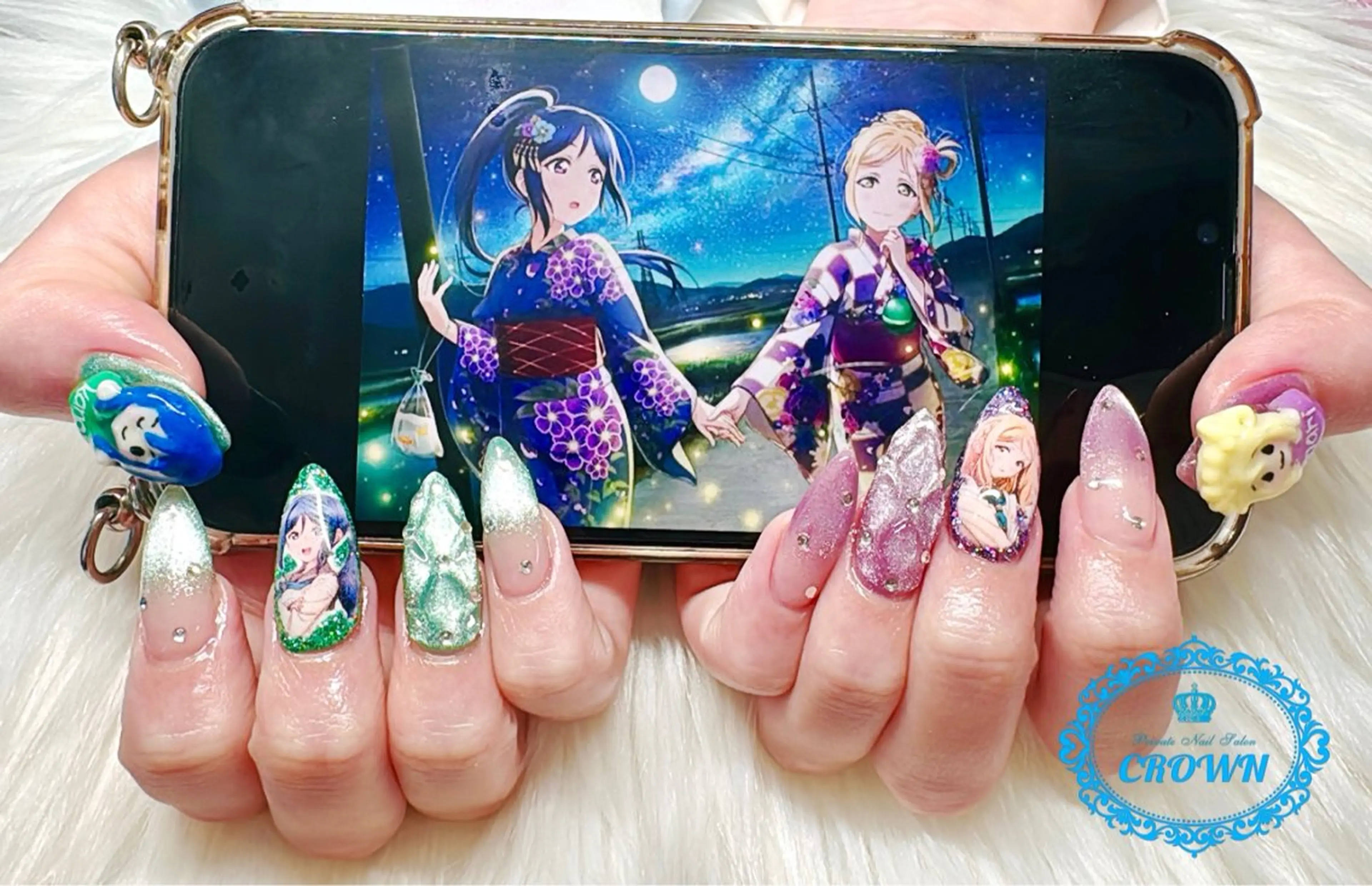 ネイル CROWN プライベートサロンのネイルデザイン