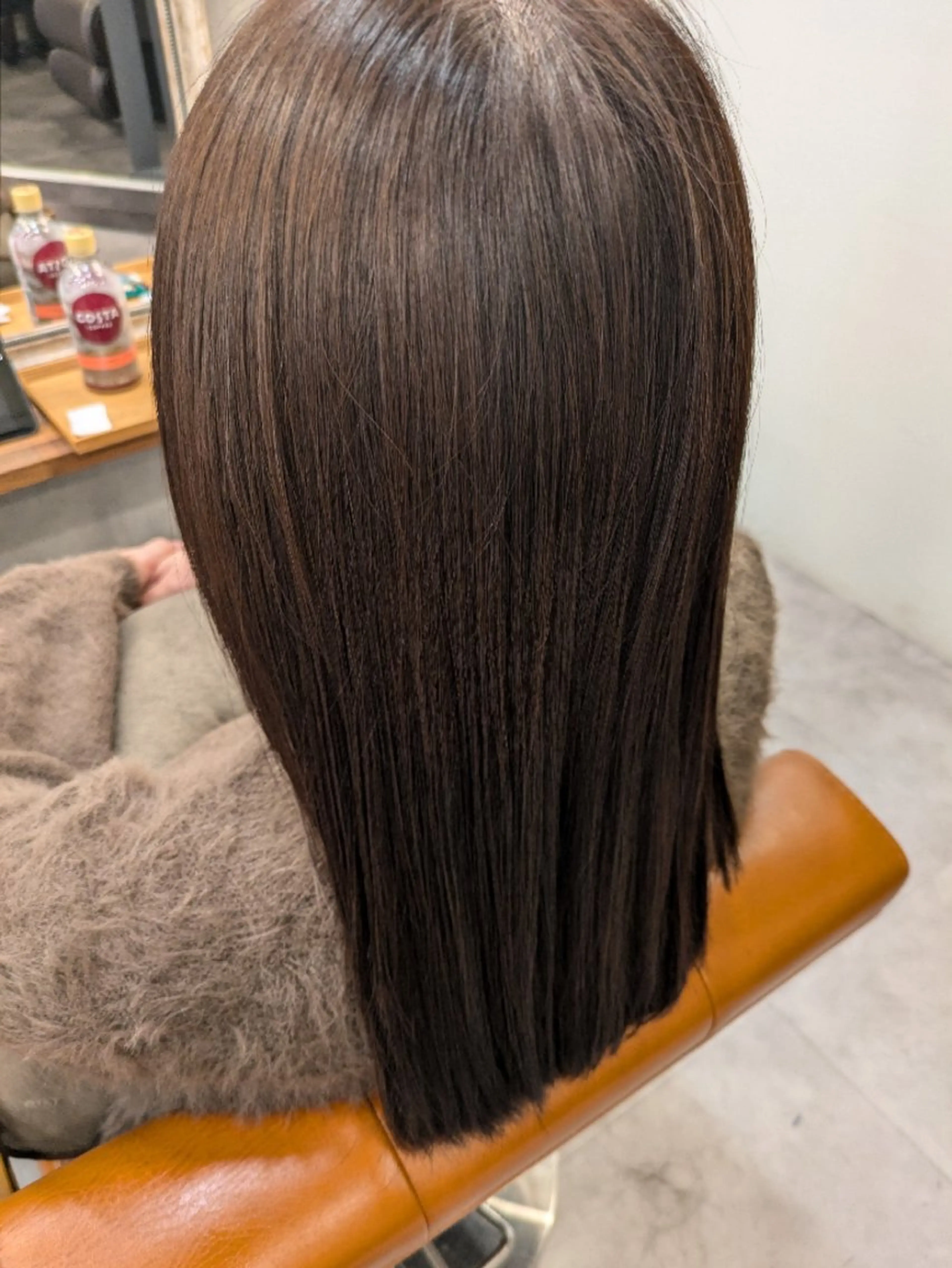 セミロング カサハラ リホのヘアスタイル