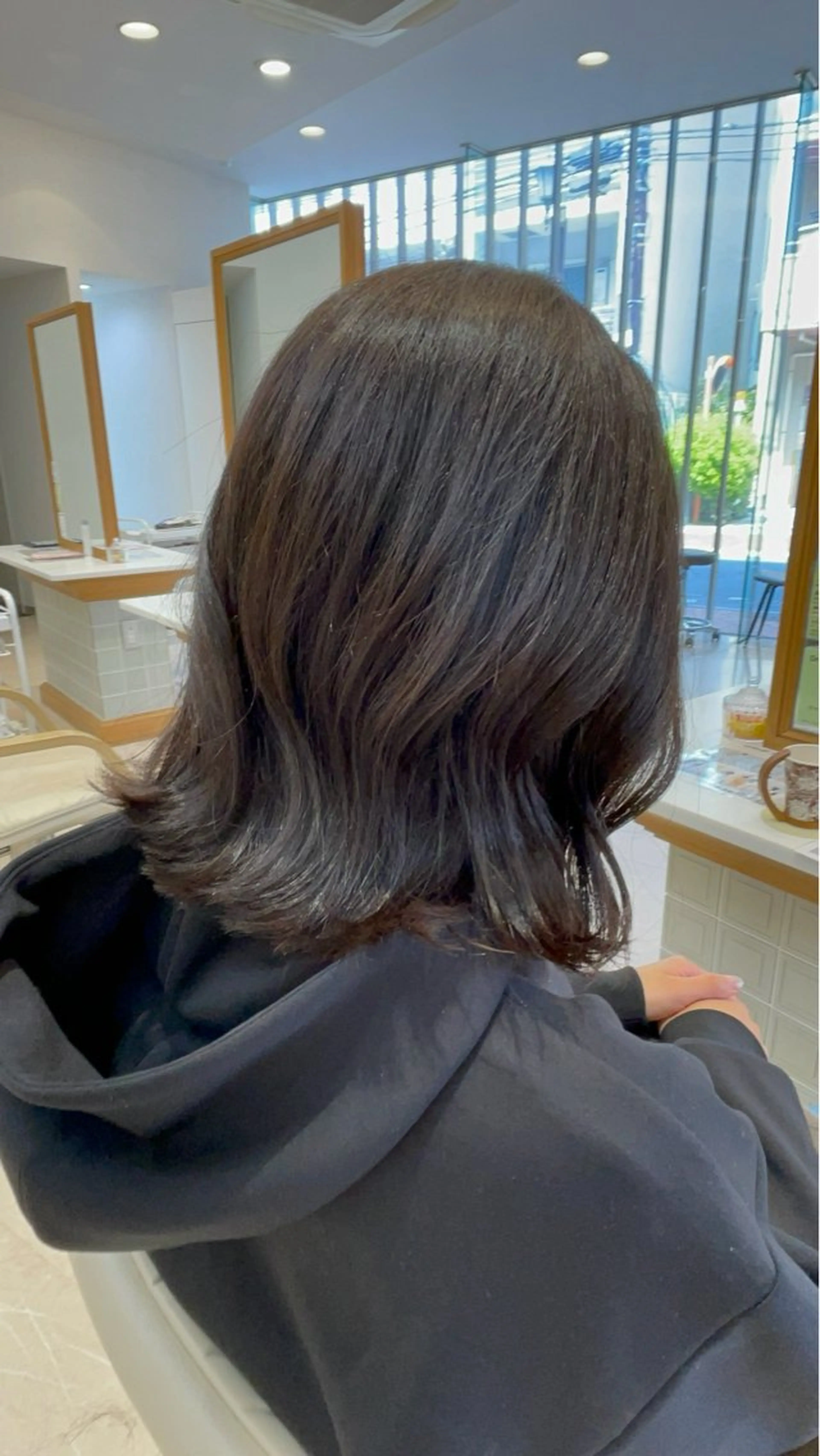 ミディアム カラー グレージュ カット ヘアカラー トリートメント 髪質改善ケア/透明感 カラー伊藤 千尋のヘアスタイル