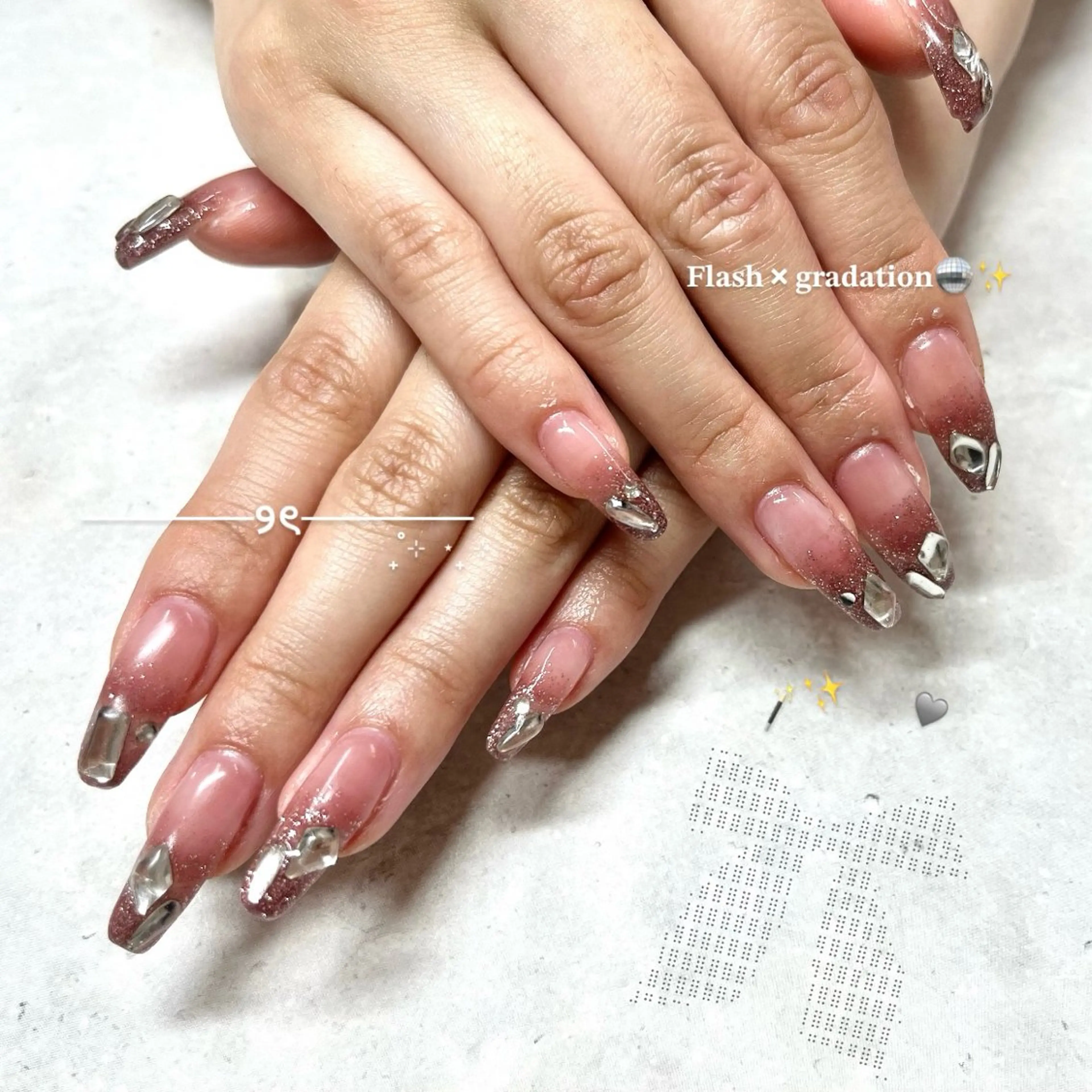 ネイル 長さ出し フラッシュネイル ジェルネイル マグネットネイル 持ち込み ハンドネイル 🌷Gemini nami🌷のネイルデザイン