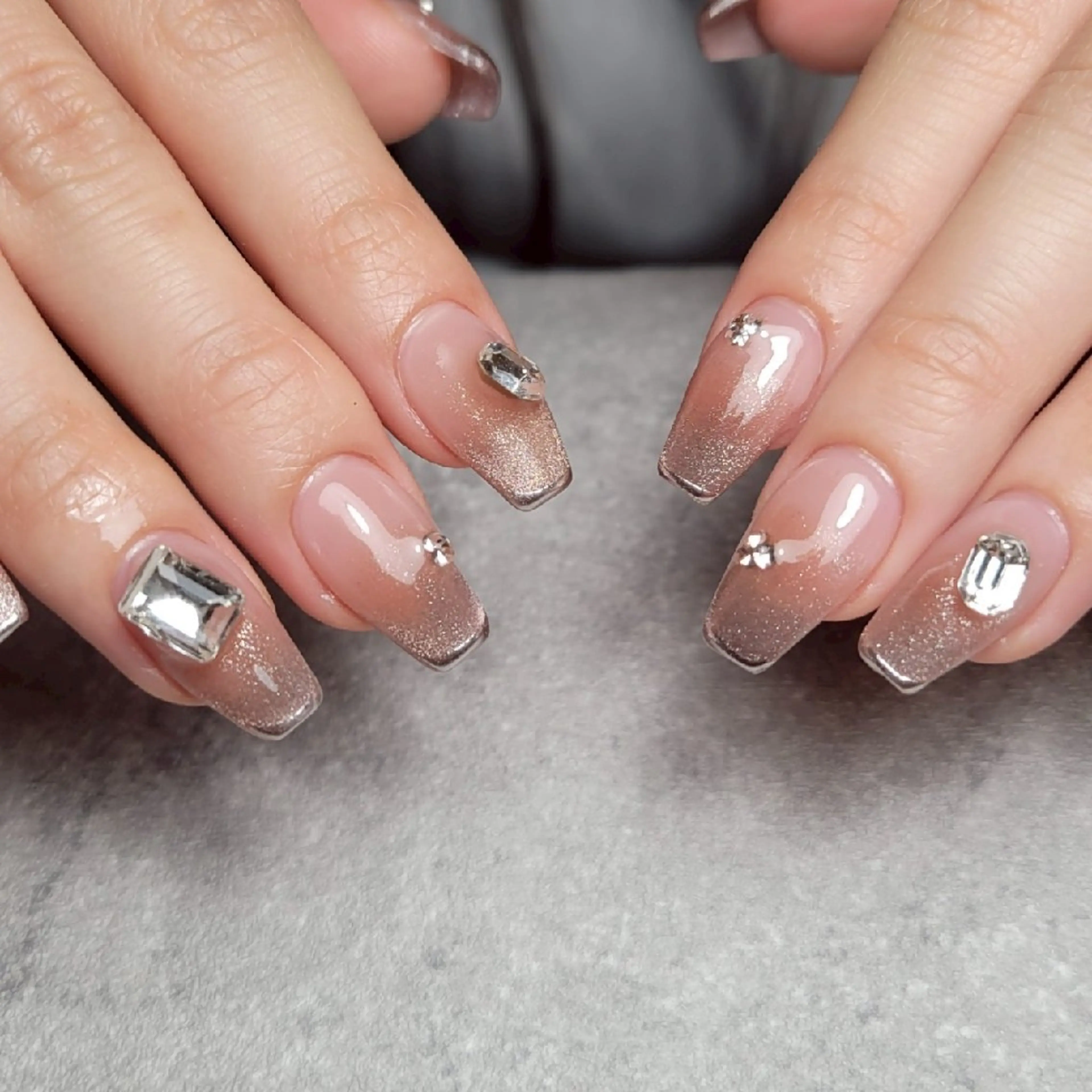 ネイル スカルプネイル ハンドネイル MU5-nail 金山ネイルサロンのネイルデザイン