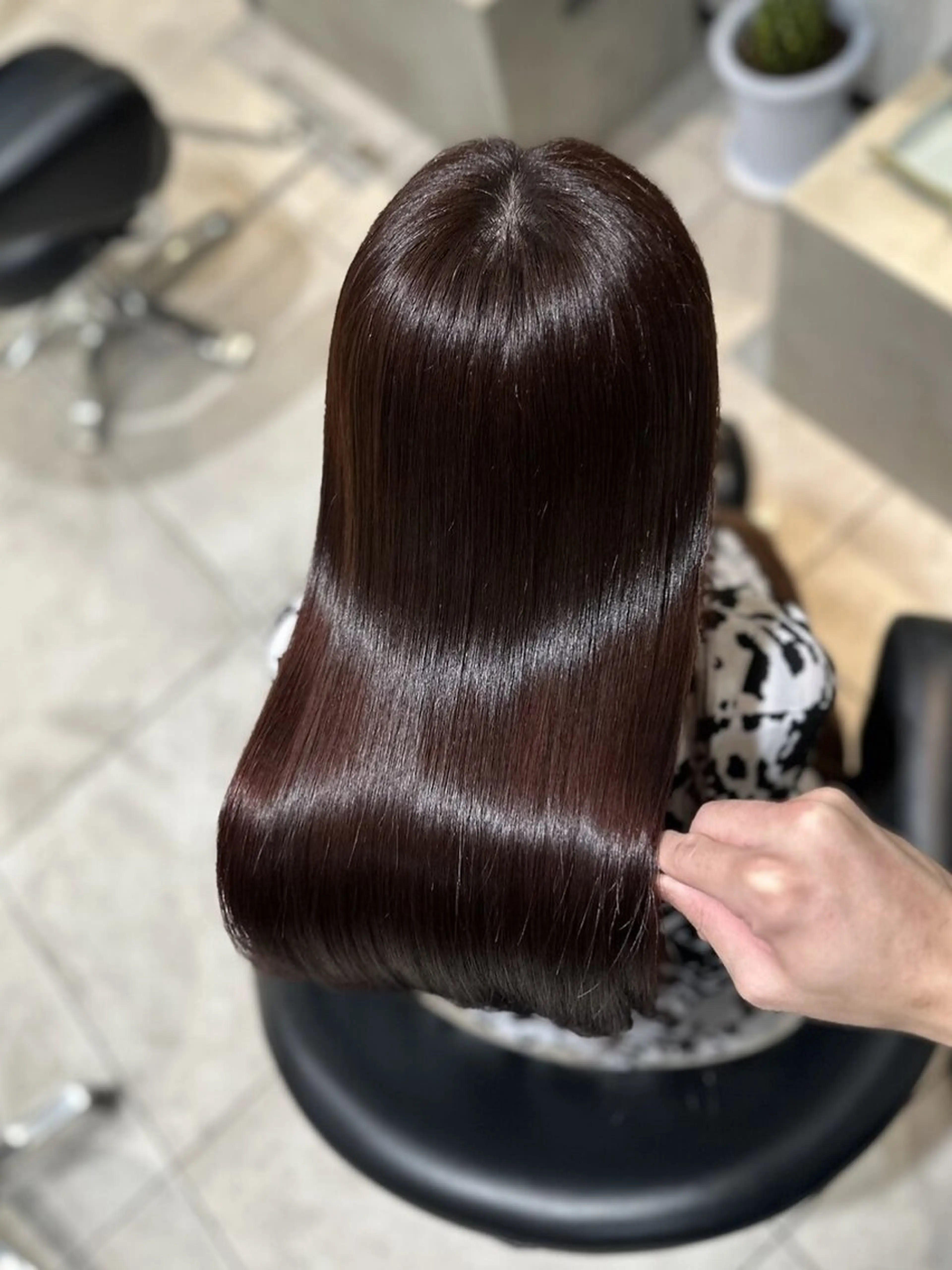 ロング カット ヘアカラー トリートメント 美髪矯正🫧艶髪特化 🫧関口太郎のヘアスタイル