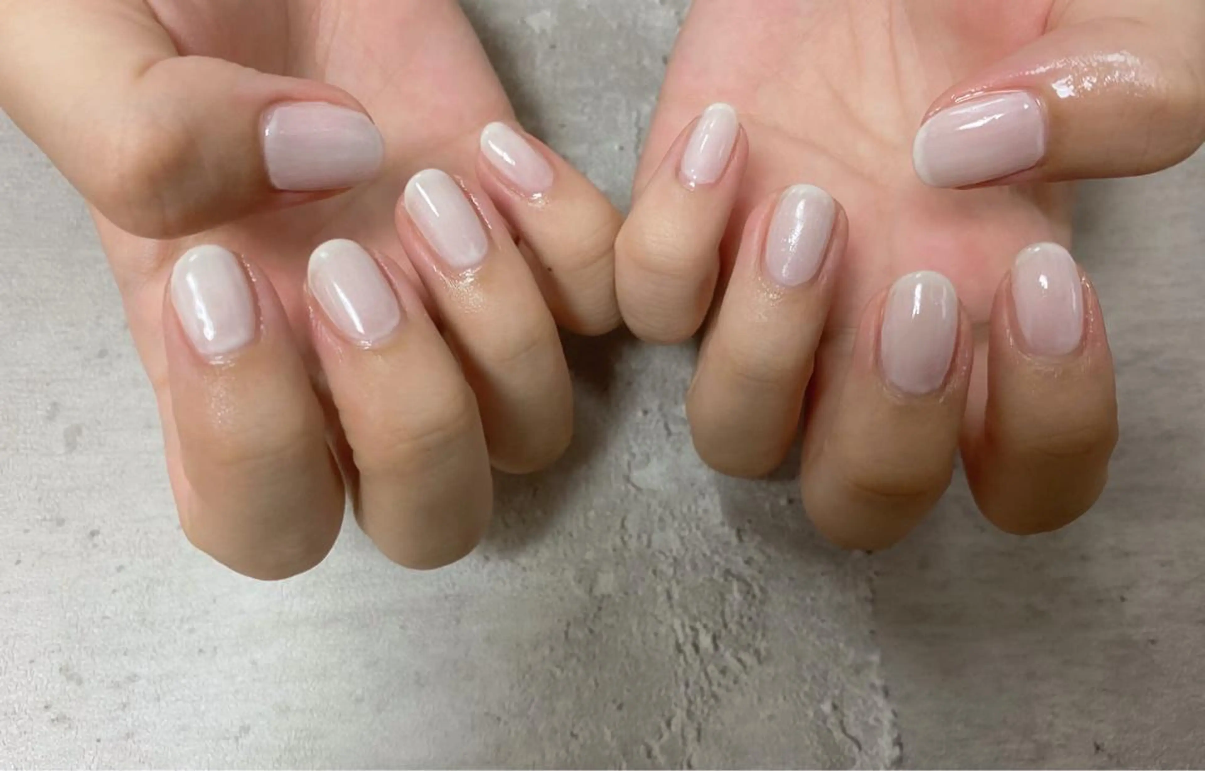 ネイル ワンカラーネイル ハンドネイル mogunail &blowのネイルデザイン