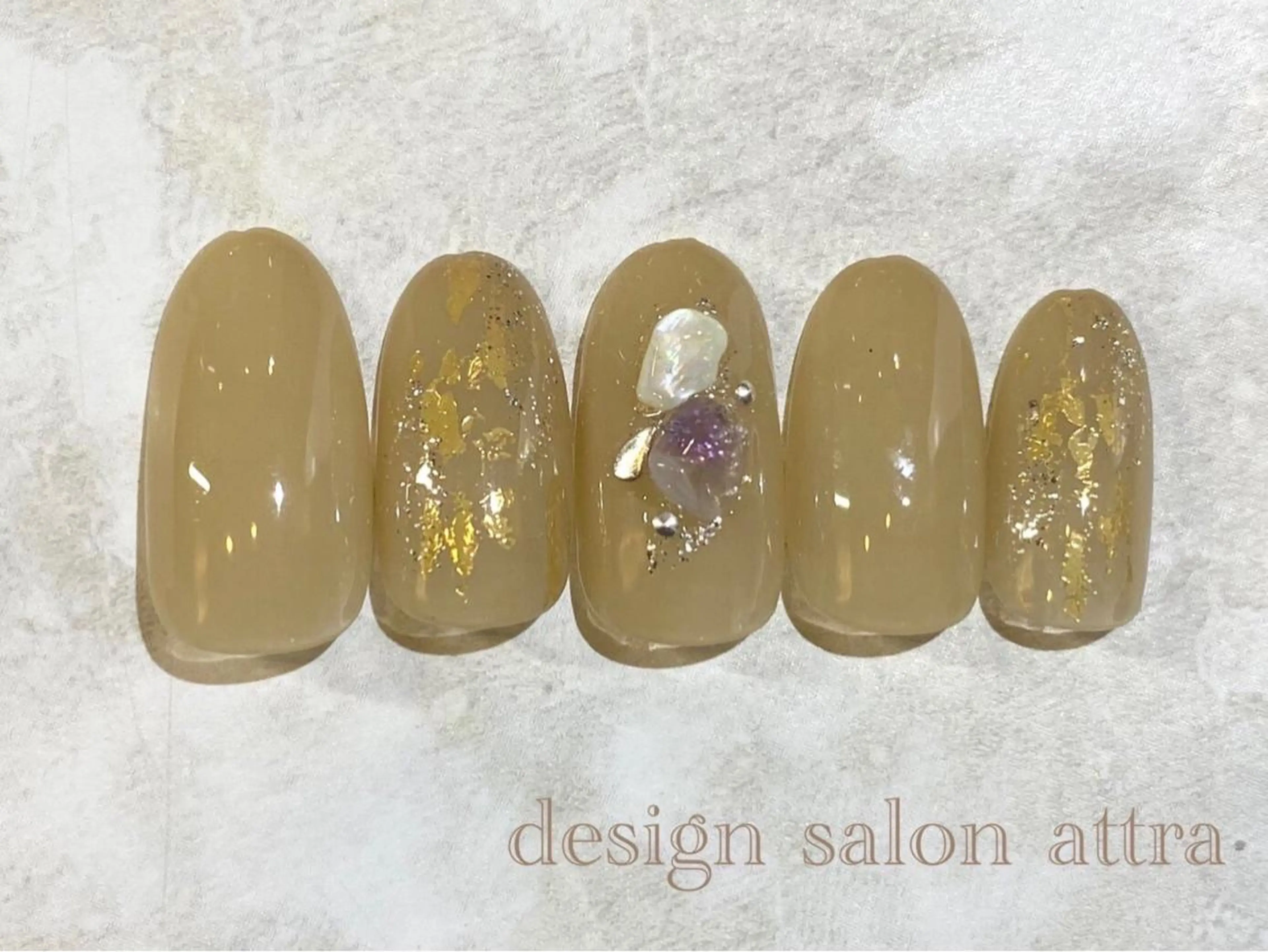 ネイル ハンドネイル デザインサロン attra 本八幡店のネイルデザイン