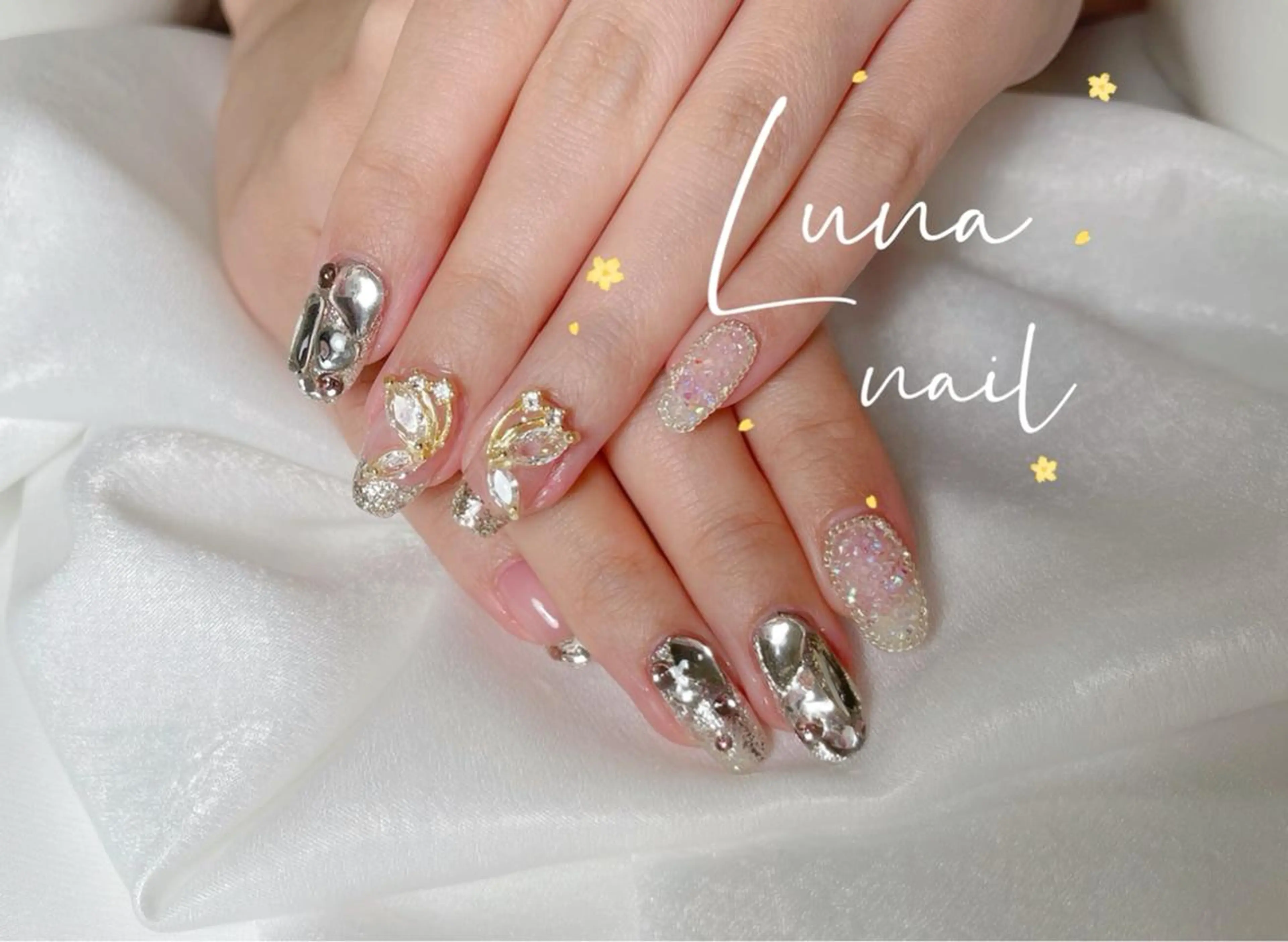 ネイル luna nail ＆eyelashのネイルデザイン