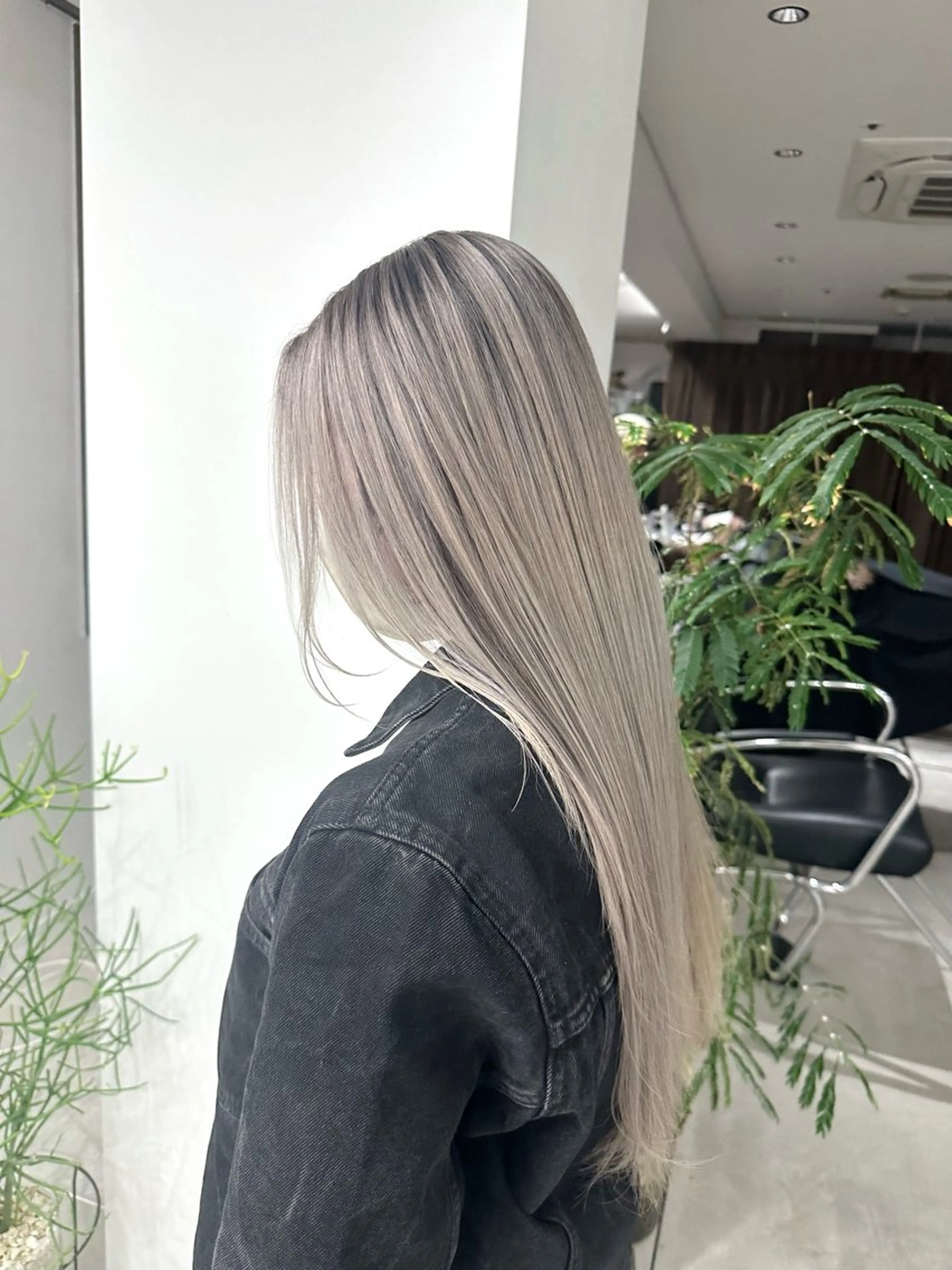 レイヤーカット（シャンプー込み）＋艶トリートメント🫧🤍の写真