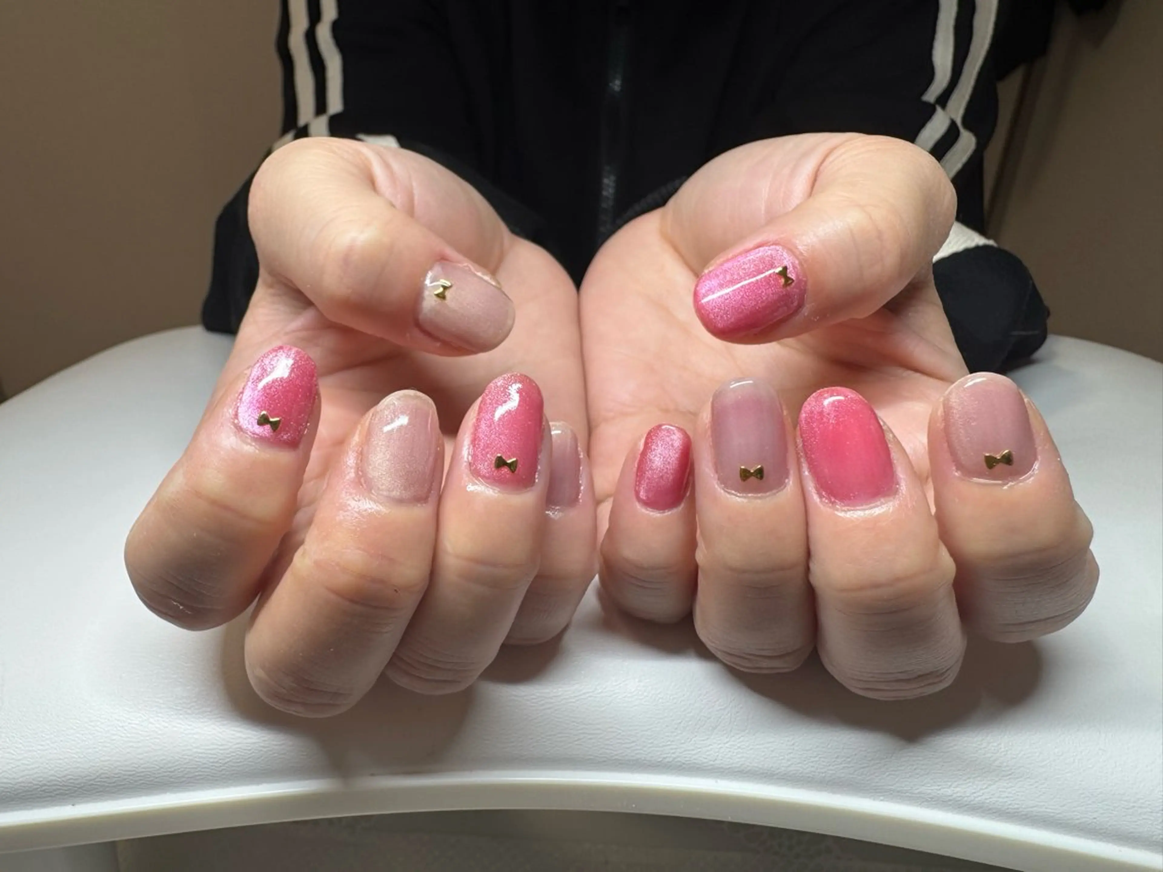 ネイル リボン ハンドネイル お気軽ビューティー Ewig   Ekaのネイルデザイン