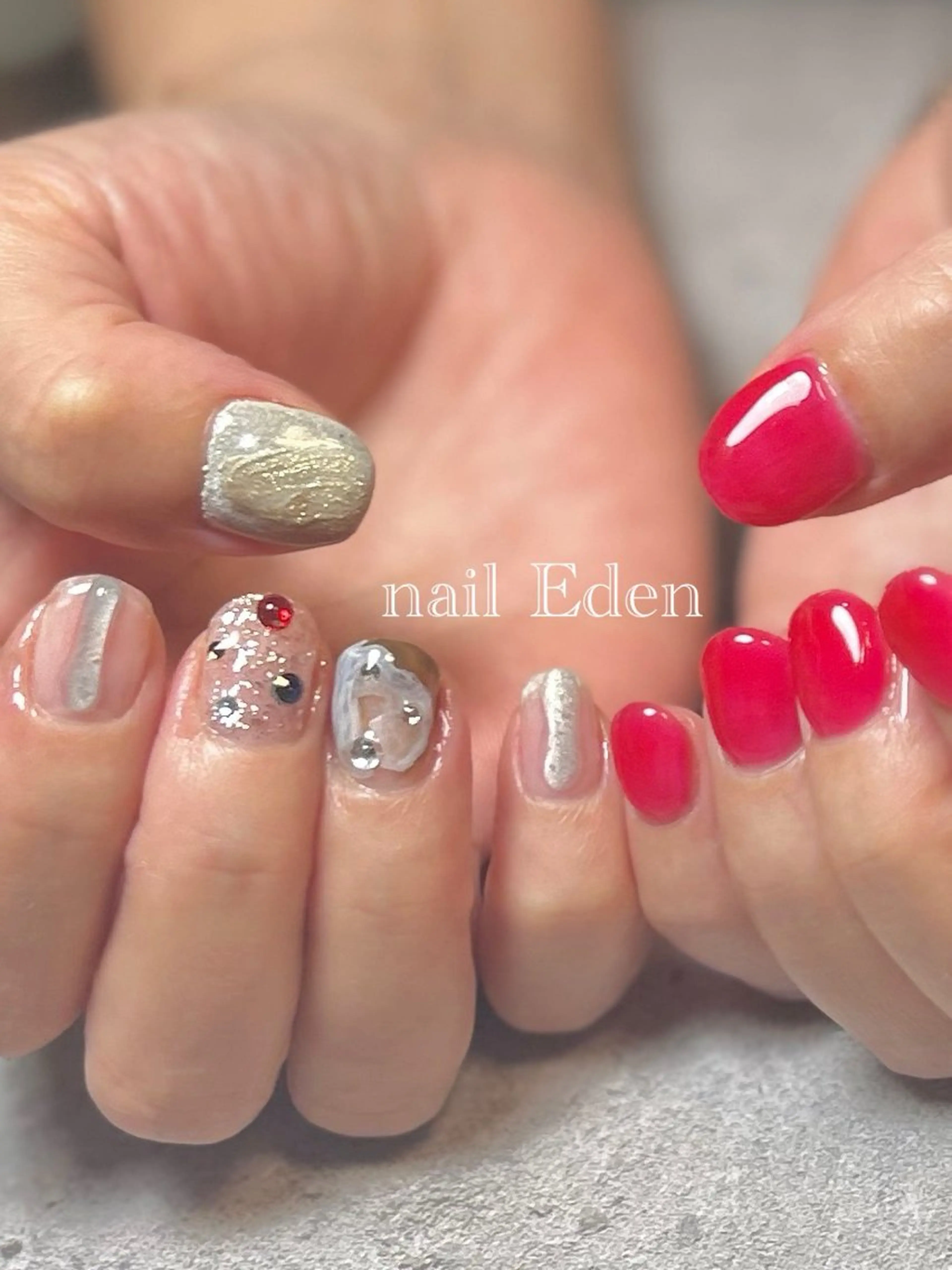 ネイル 持ち込み ニュアンスネイル Eden ♾️のネイルデザイン