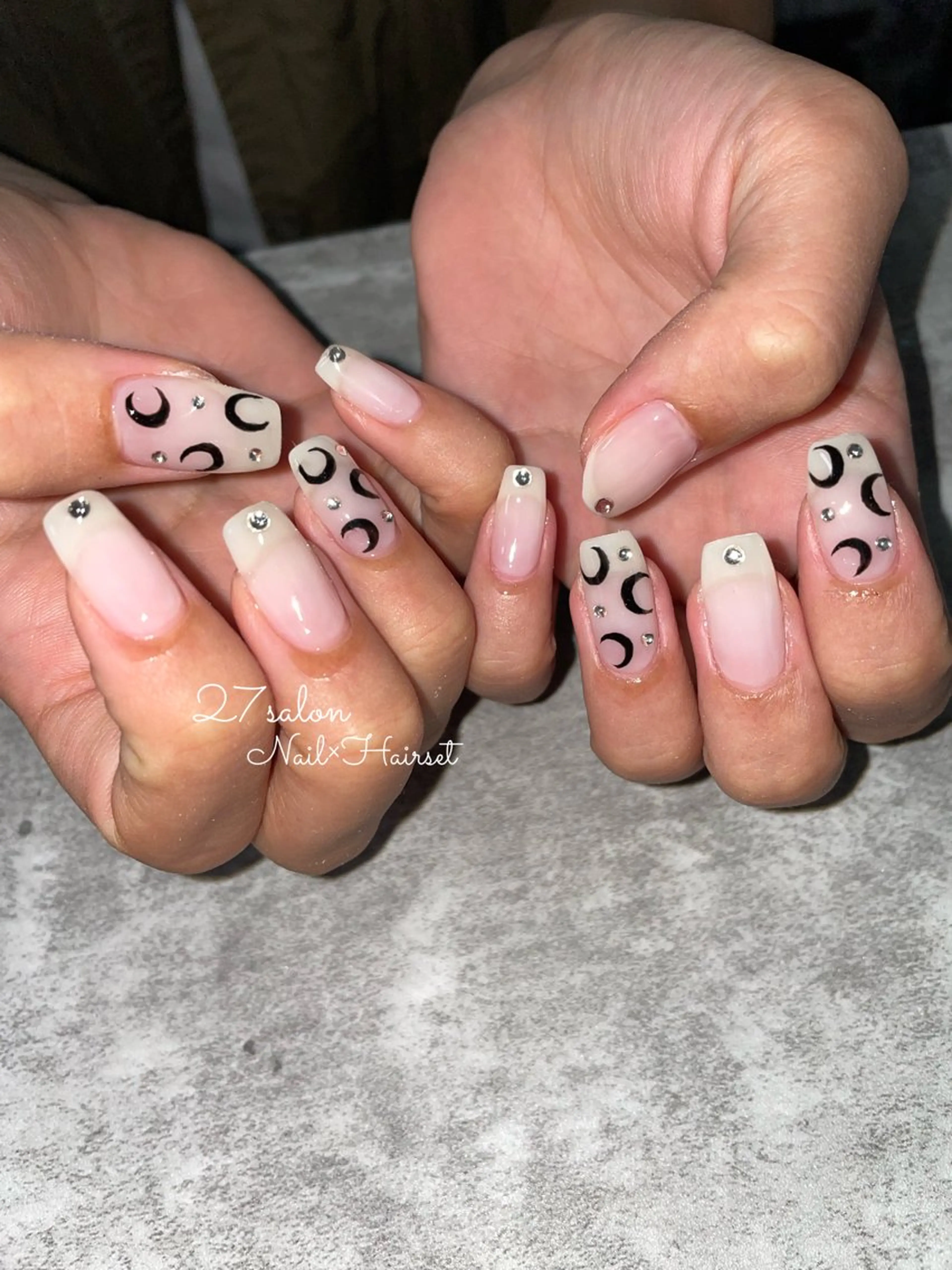 ネイル 27salon yuinaのネイルデザイン