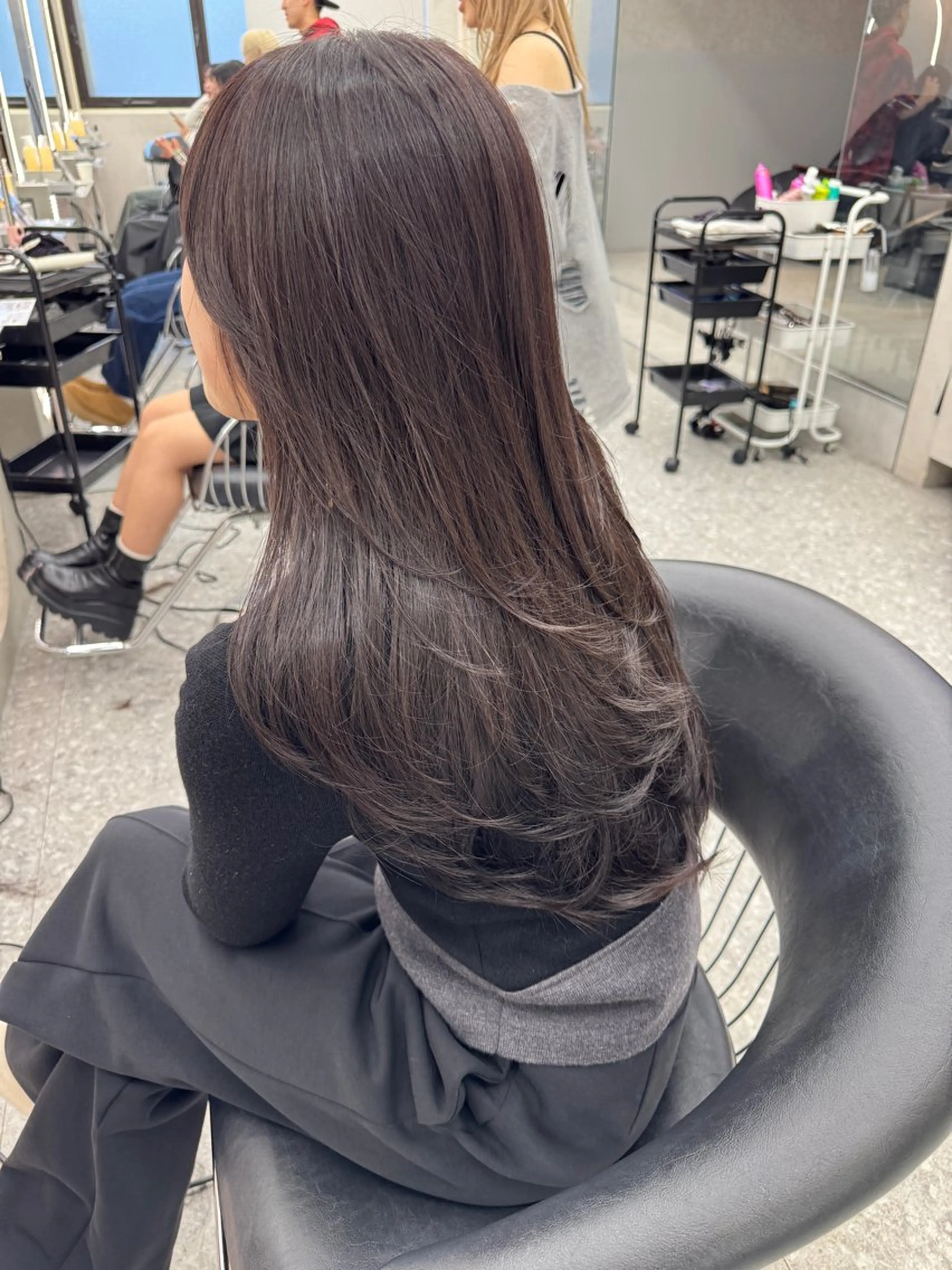 ロング カット ヘアカラー トリートメント 顔周り🇰🇷ロンド レイヤー✨カジワラのヘアスタイル