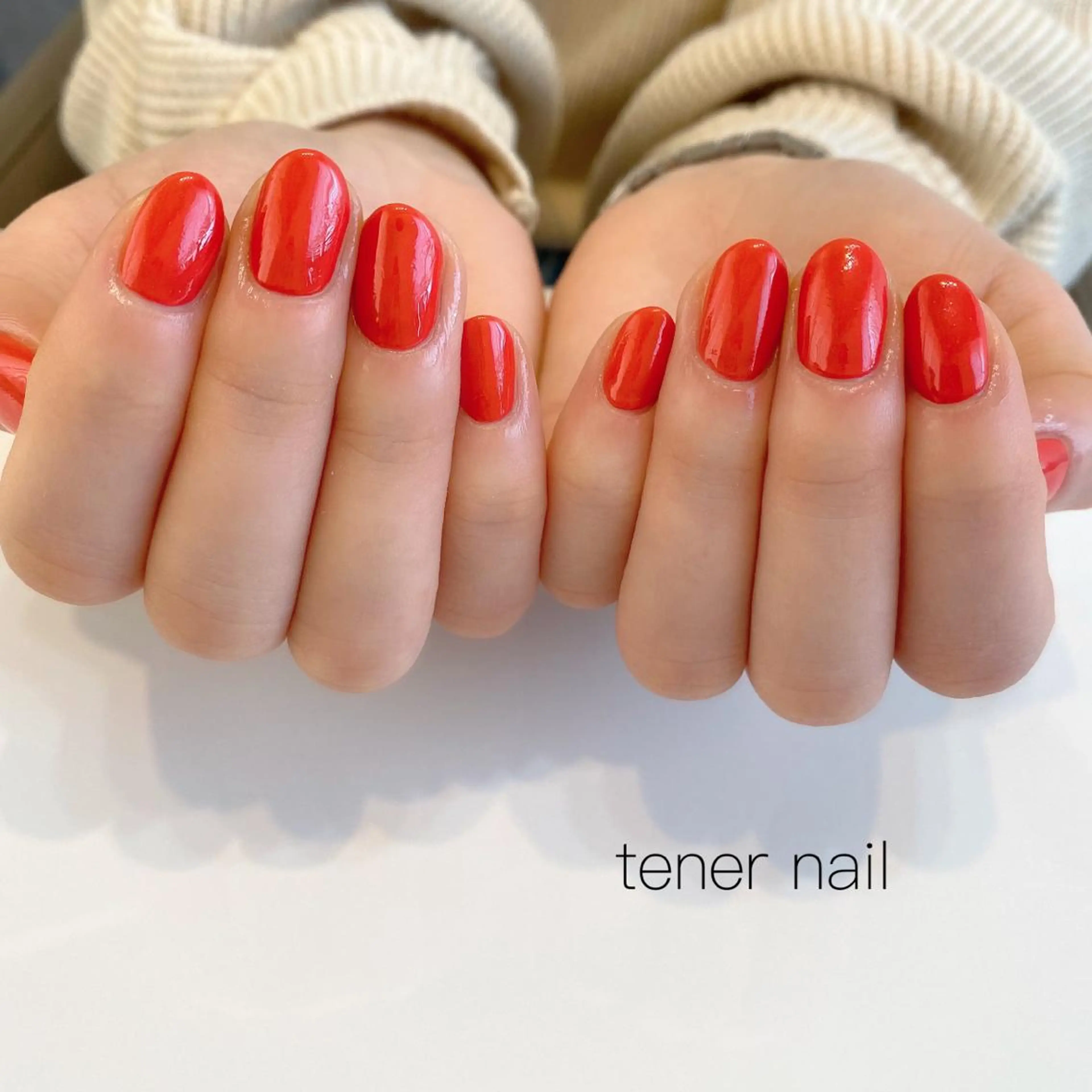 ネイル ワンカラーネイル 赤色 テネルネイル tener nailのネイルデザイン