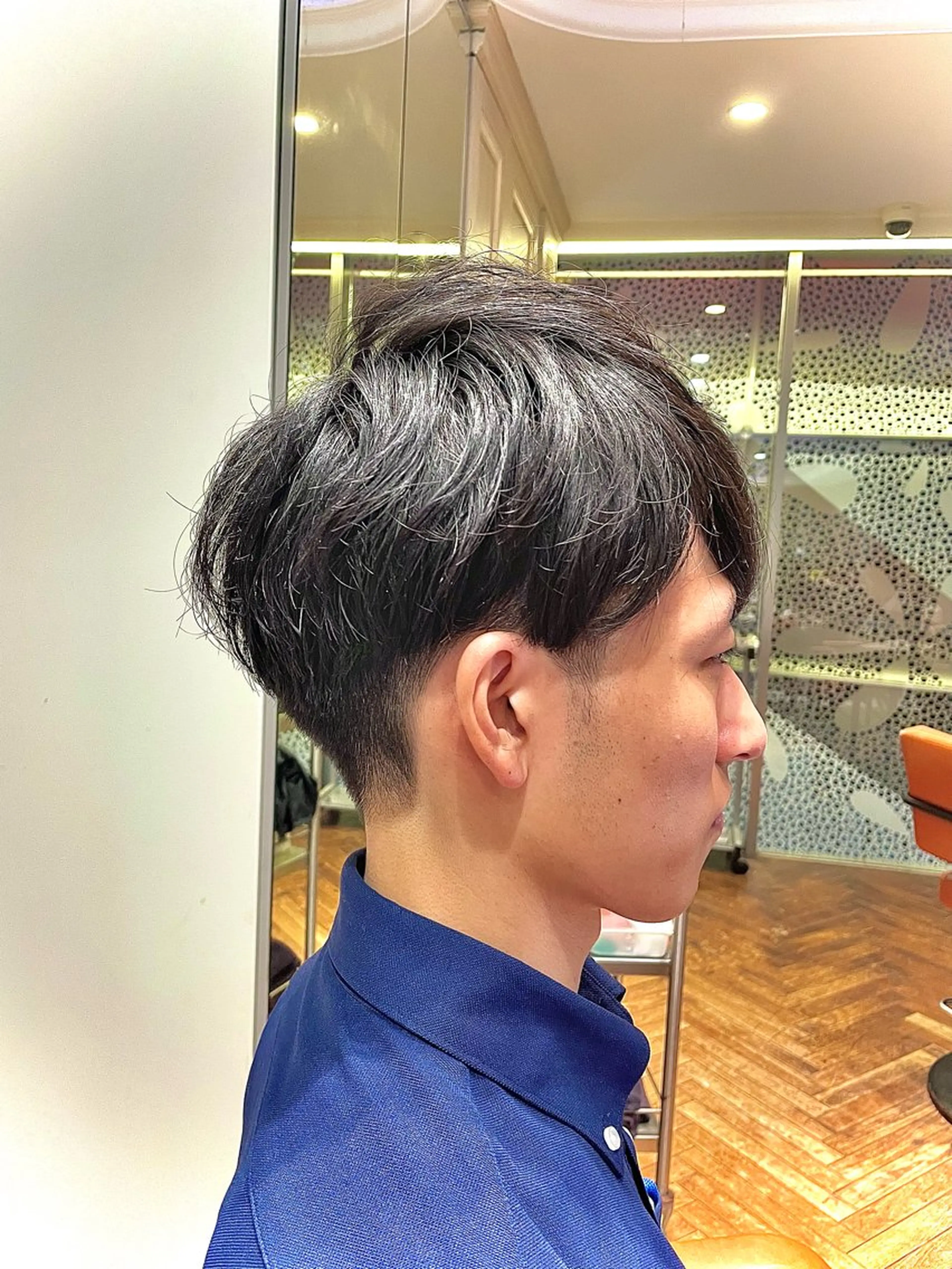 メンズ 頭から整える美容師 松田のヘアスタイル