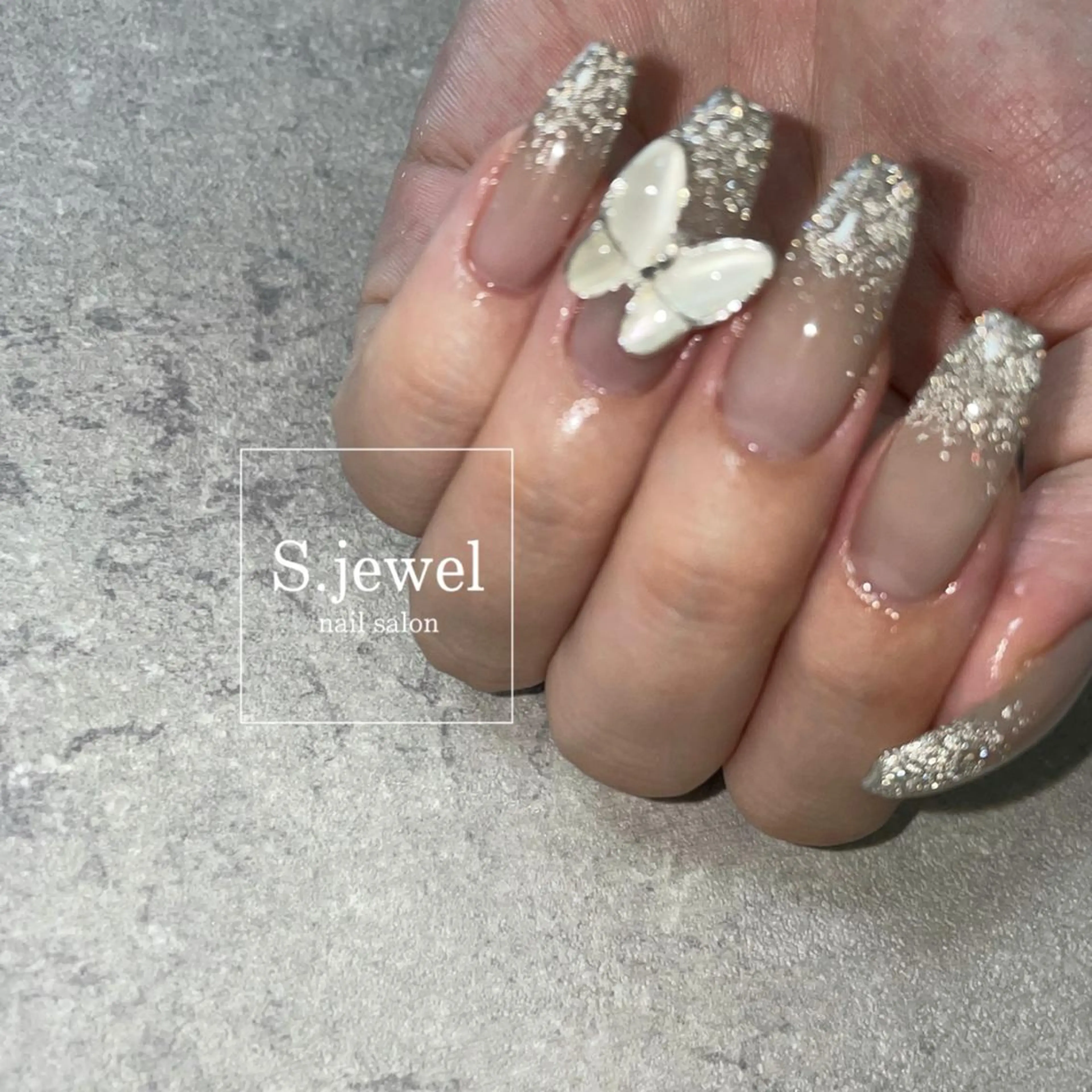 ネイル S. JEWELのネイルデザイン