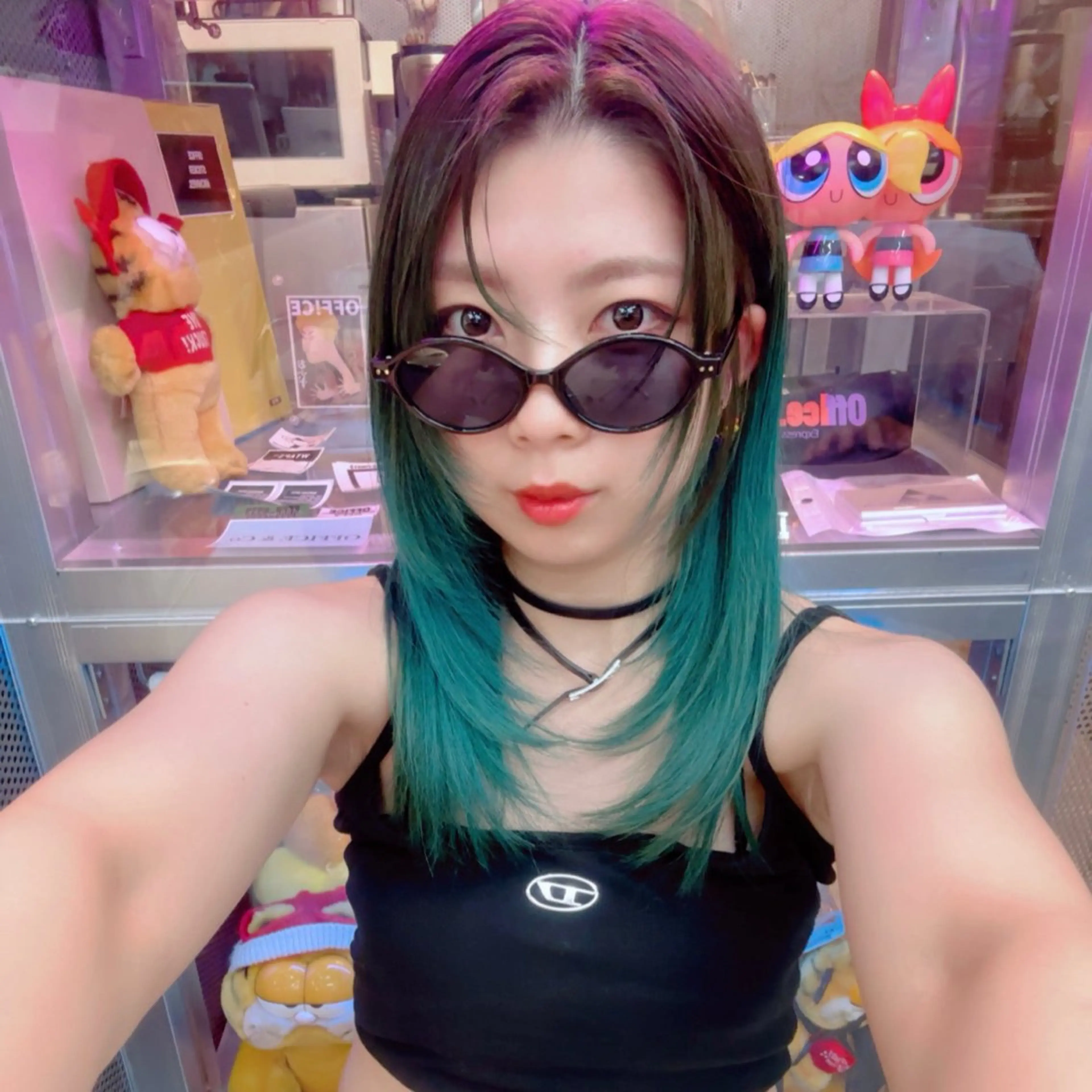 セミロング カラー ヘアカラー トリートメント 岡野 静華のヘアスタイル