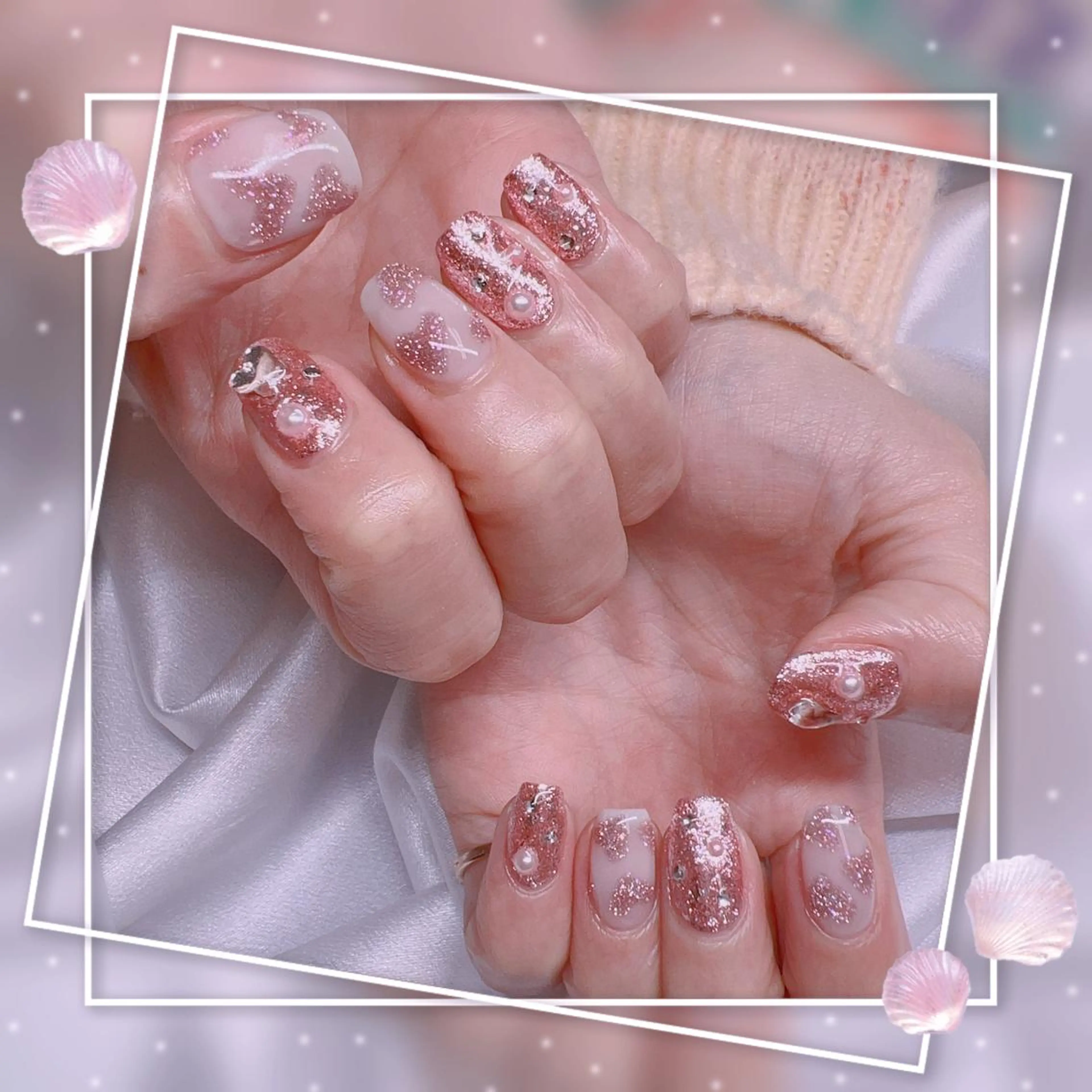 ネイル フレンチネイル キラキラネイル 韓国ネイル マグネットネイル マグネットフレンチ ハンドネイル Chill Nailsalonのネイルデザイン