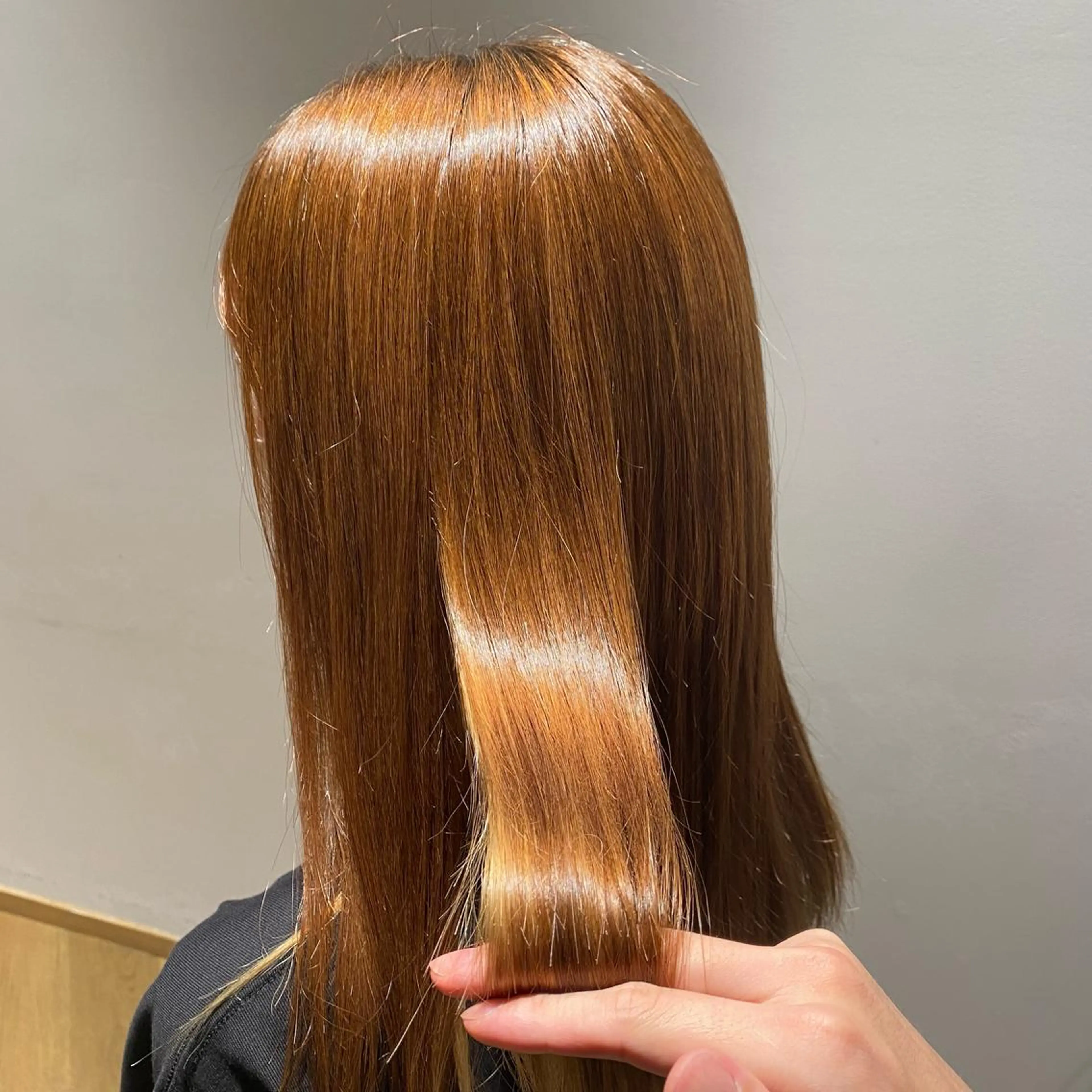セミロング 縮毛矯正 酸性ストレート 丸田 幹太のヘアスタイル