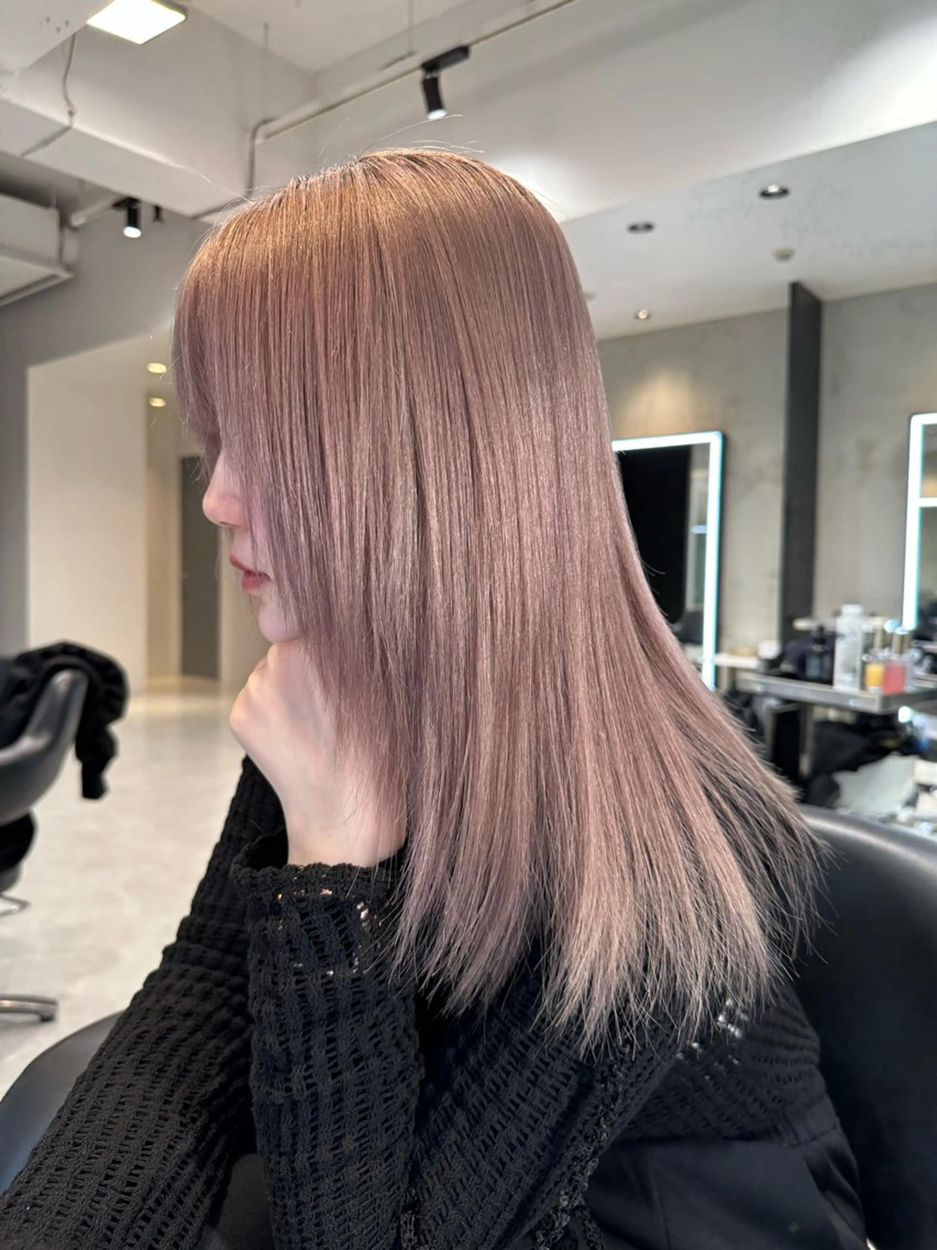 ブリーチ1回+ケアカラーの写真