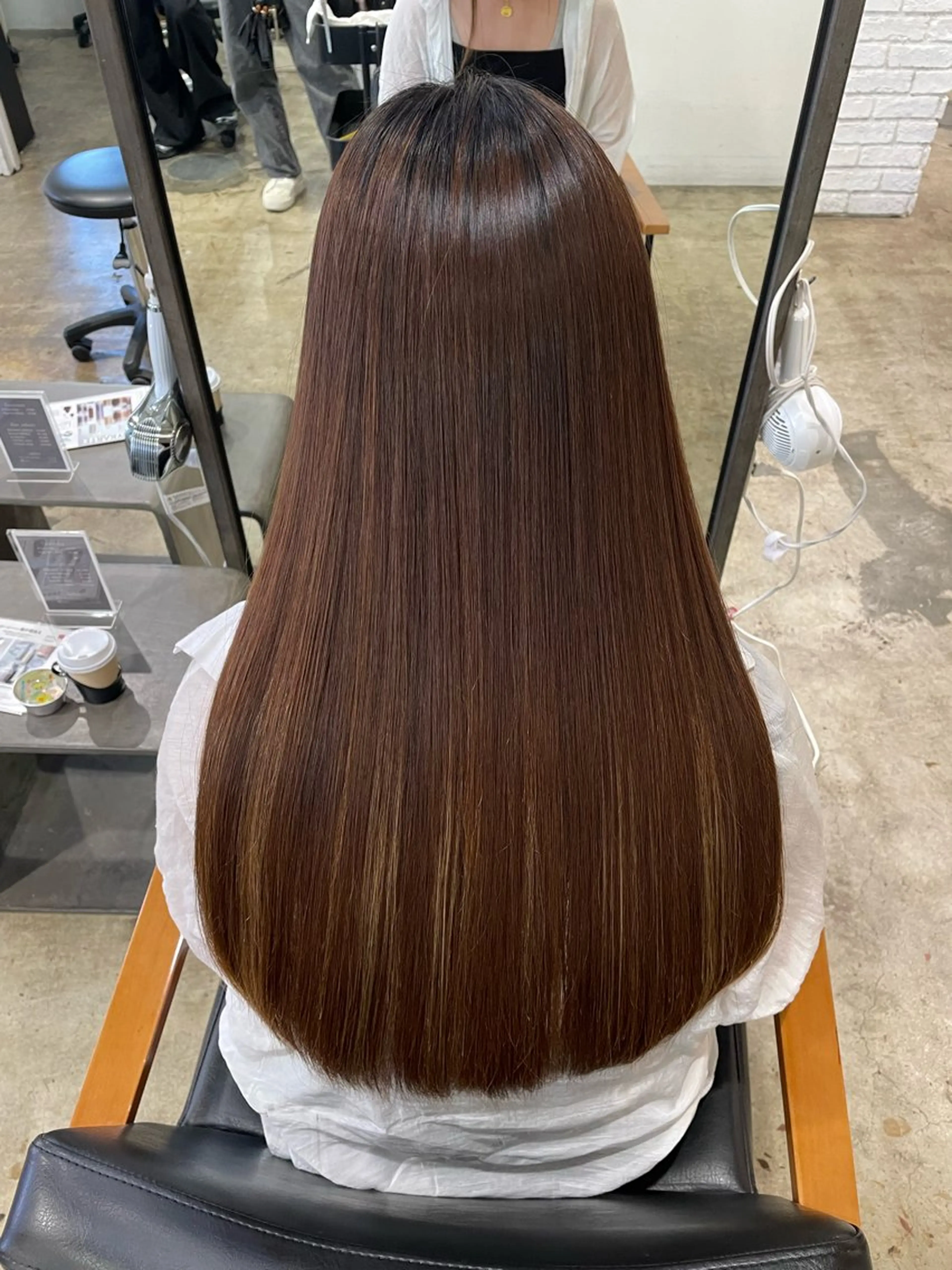 ロング カラー カット 縮毛矯正 トリートメント ベージュカラー🤎 鈴木サトミのヘアスタイル