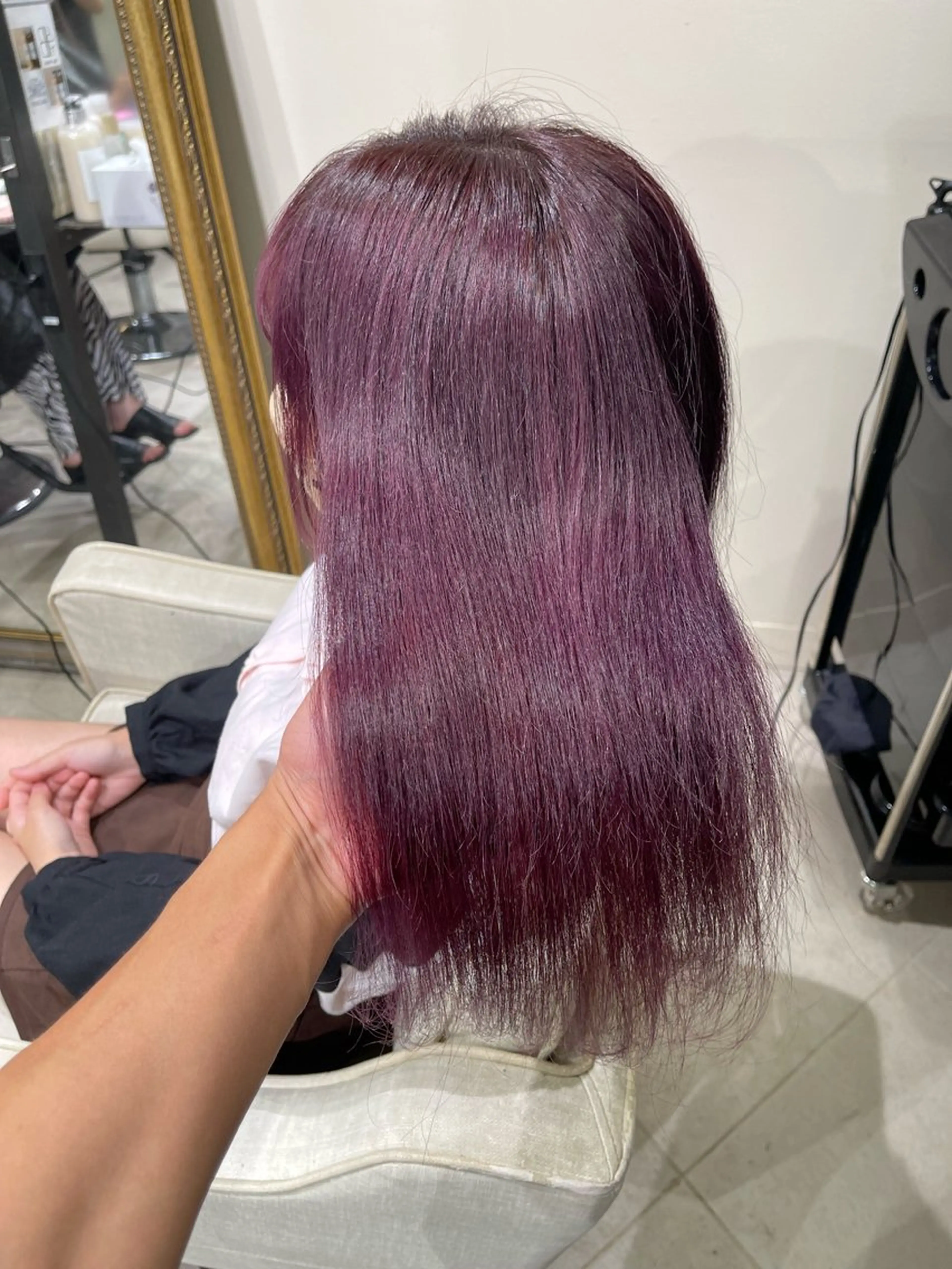 ミディアム シールエクステ エクステ ハイライト 髪質改善 韓国風ヘア カット ヘアカラー トリートメント ブリーチ🔥ベージュ /グレー/daikiのヘアスタイル