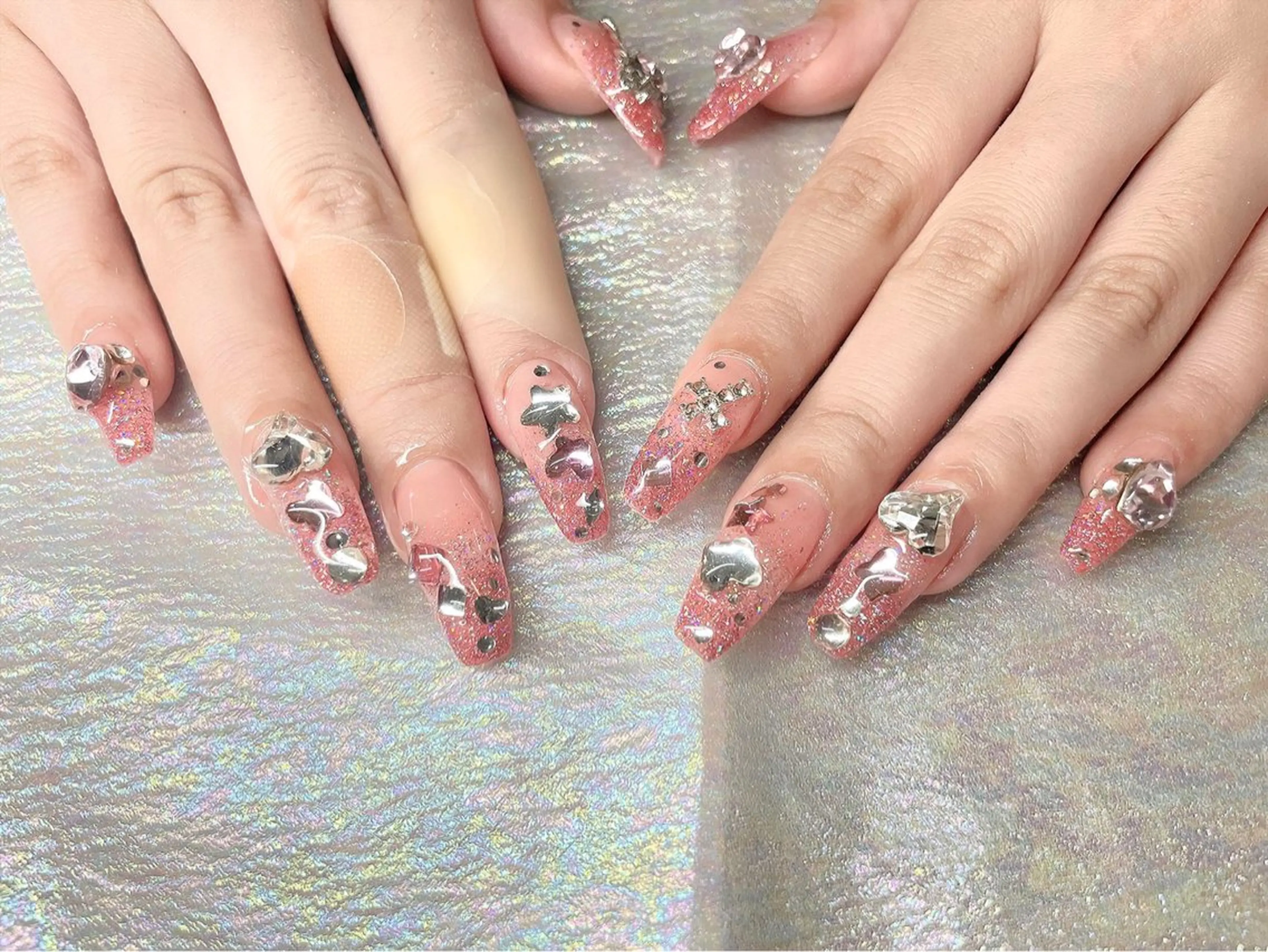 ネイル 美爪パラジェル導入店 Sunnilyのネイルデザイン