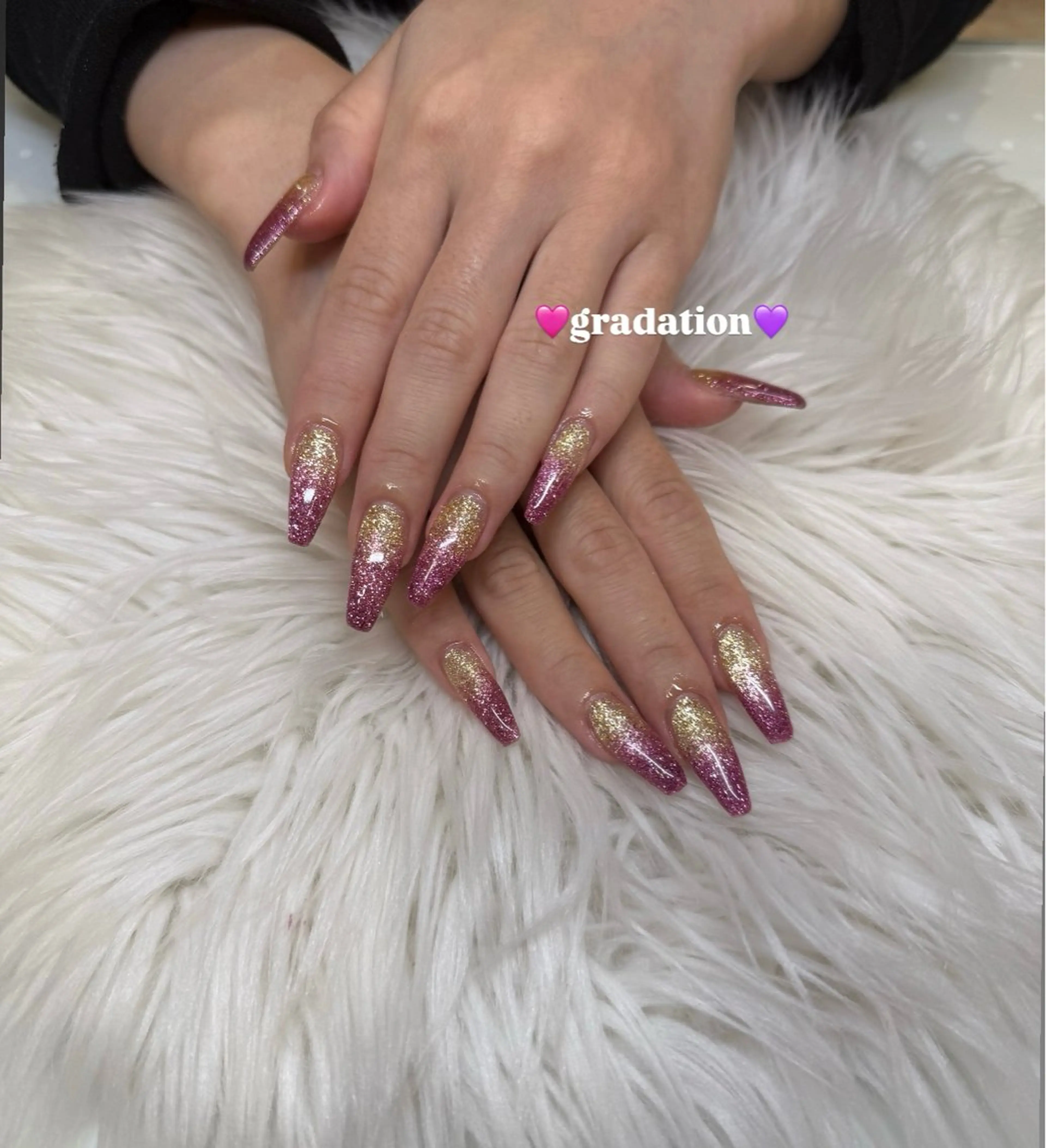 ネイル フレンチネイル グラデーション ラサンセリテ moekaのネイルデザイン