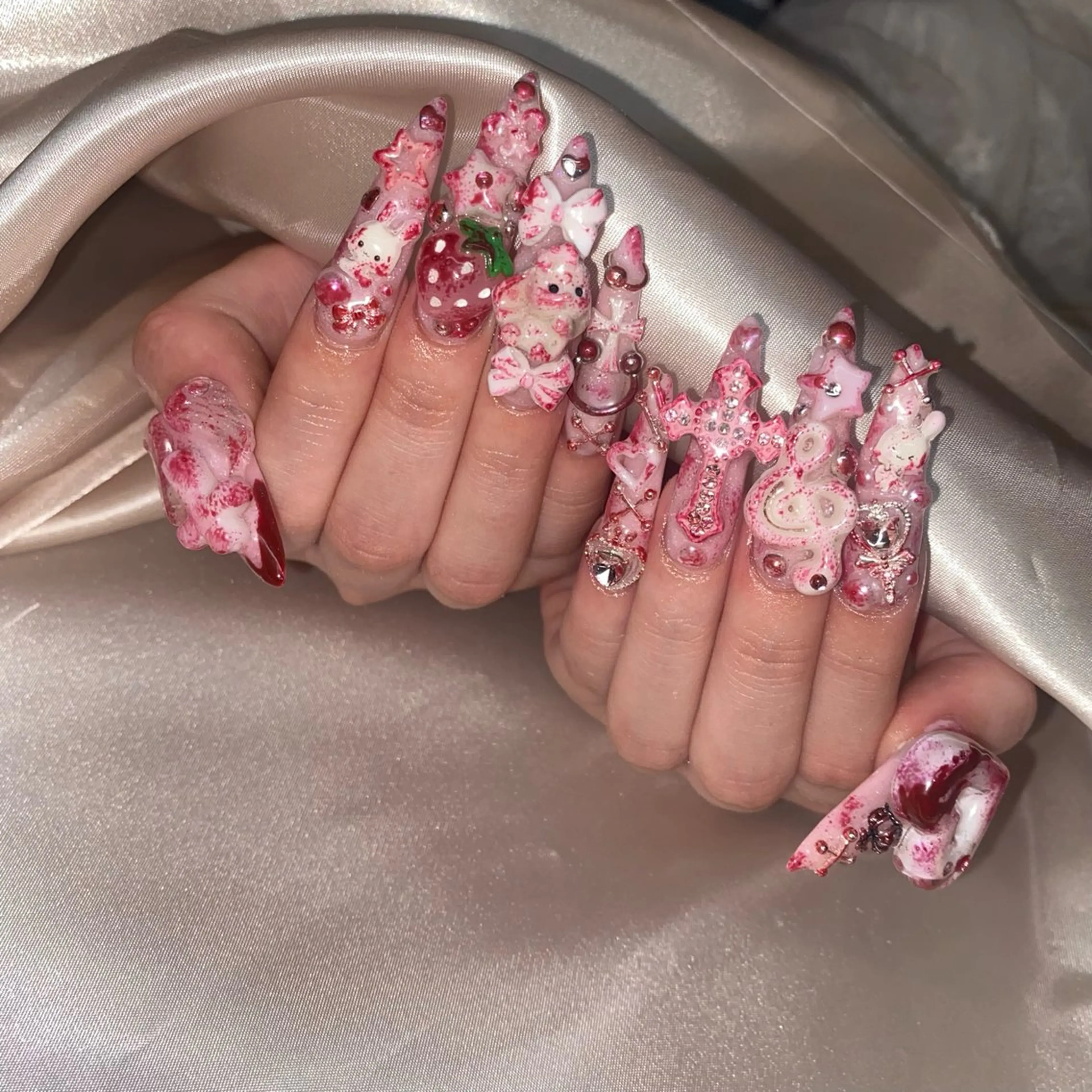 ネイル ハンドネイル la vie  Luire所属・la vie Luire ｱｽｶのネイルデザイン