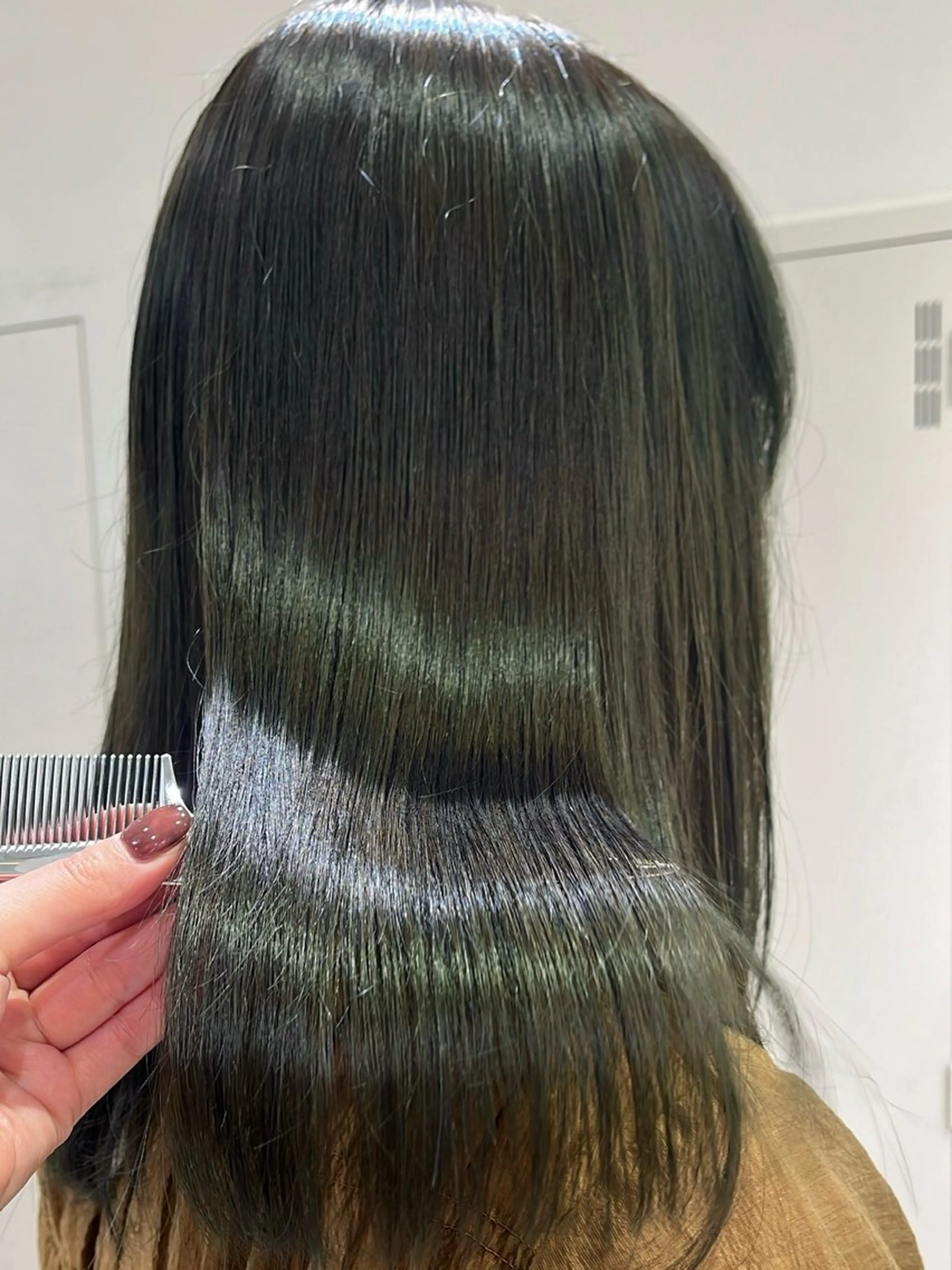 ロング カラー グレージュ カット ヘアカラー トリートメント ヘッドスパ 【カラー支持率No. 1】リノ🪐のヘアスタイル