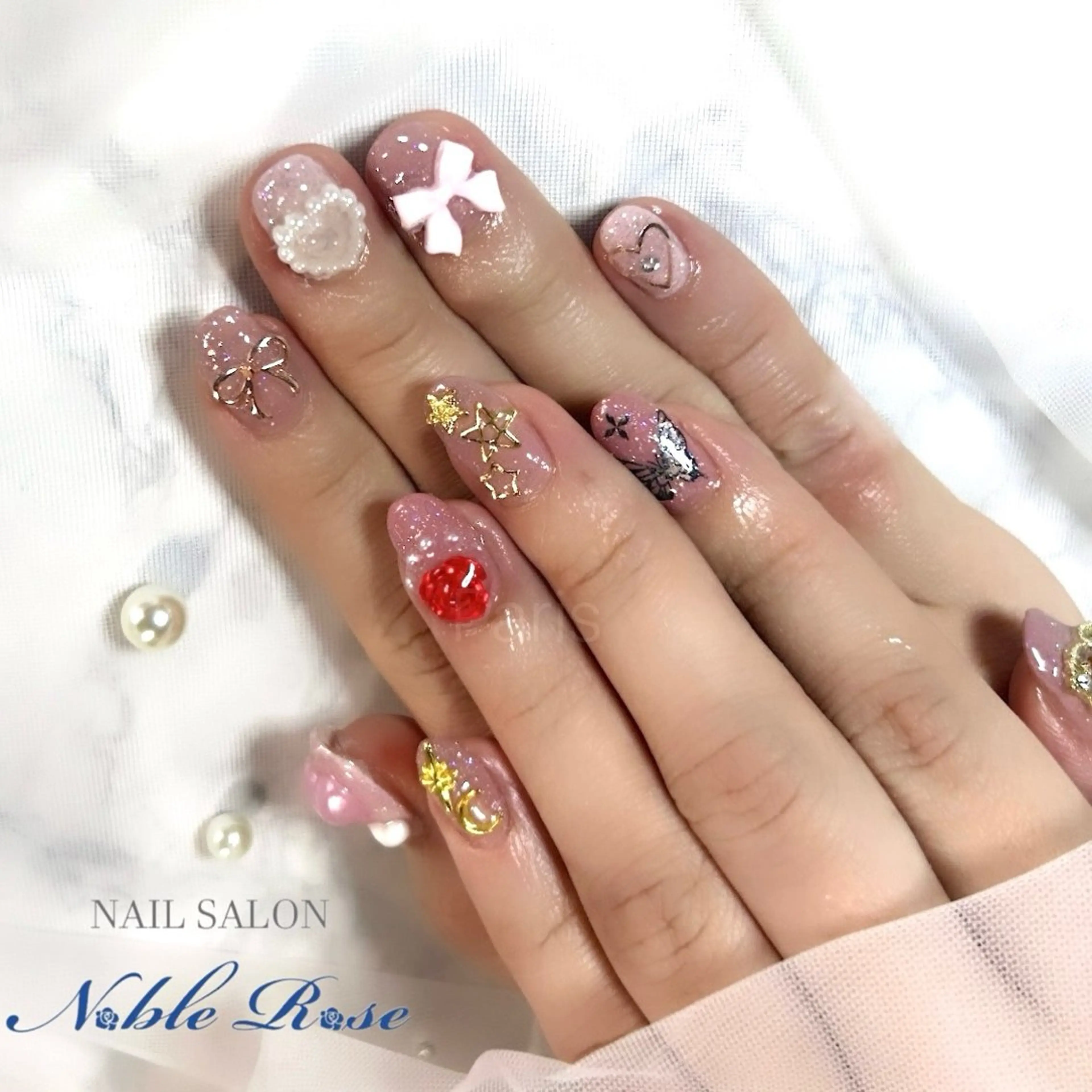 ネイル ハンドネイル Noble Rose🥀のネイルデザイン