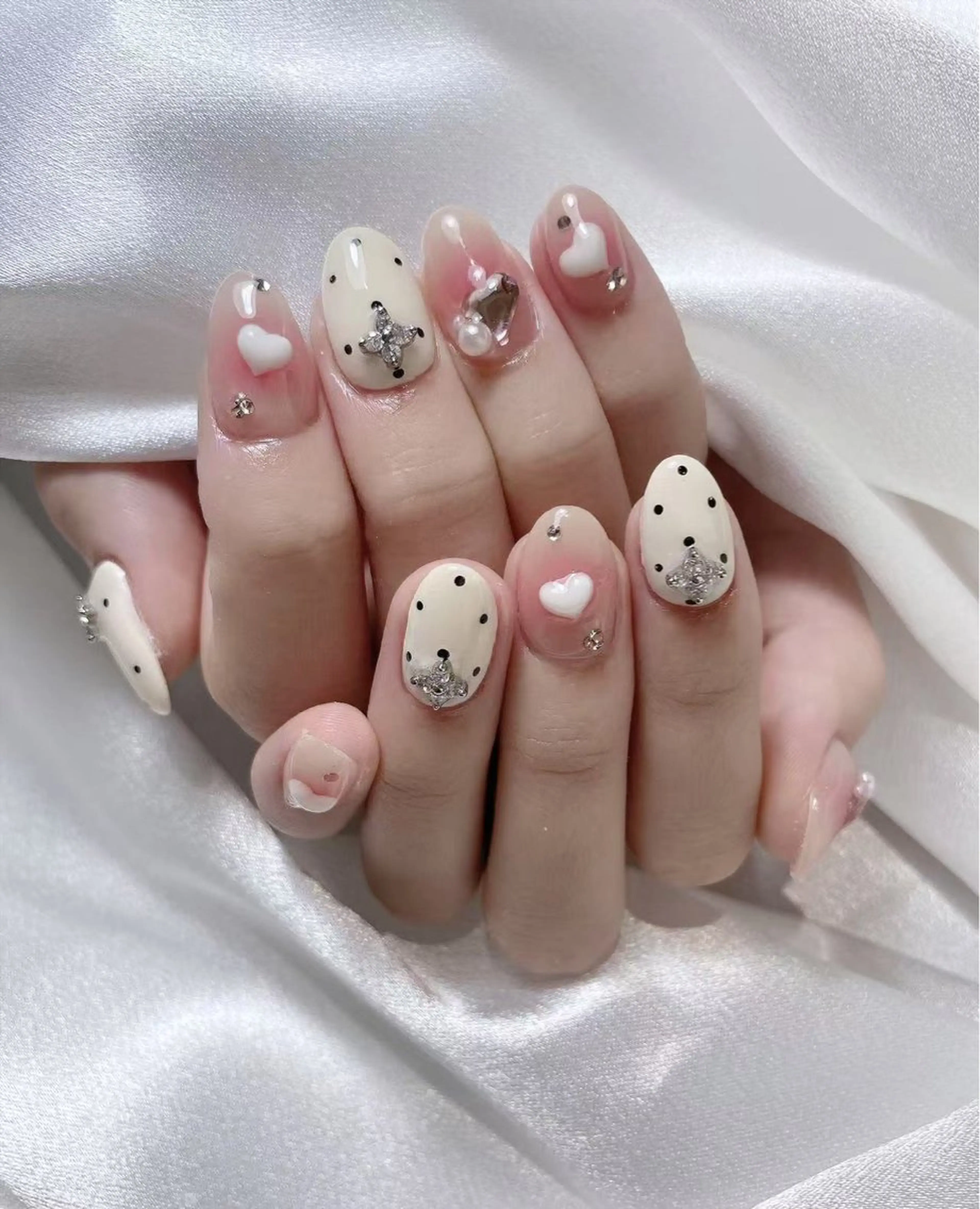 ネイル ハンドネイル エムズ ハヤシのネイルデザイン