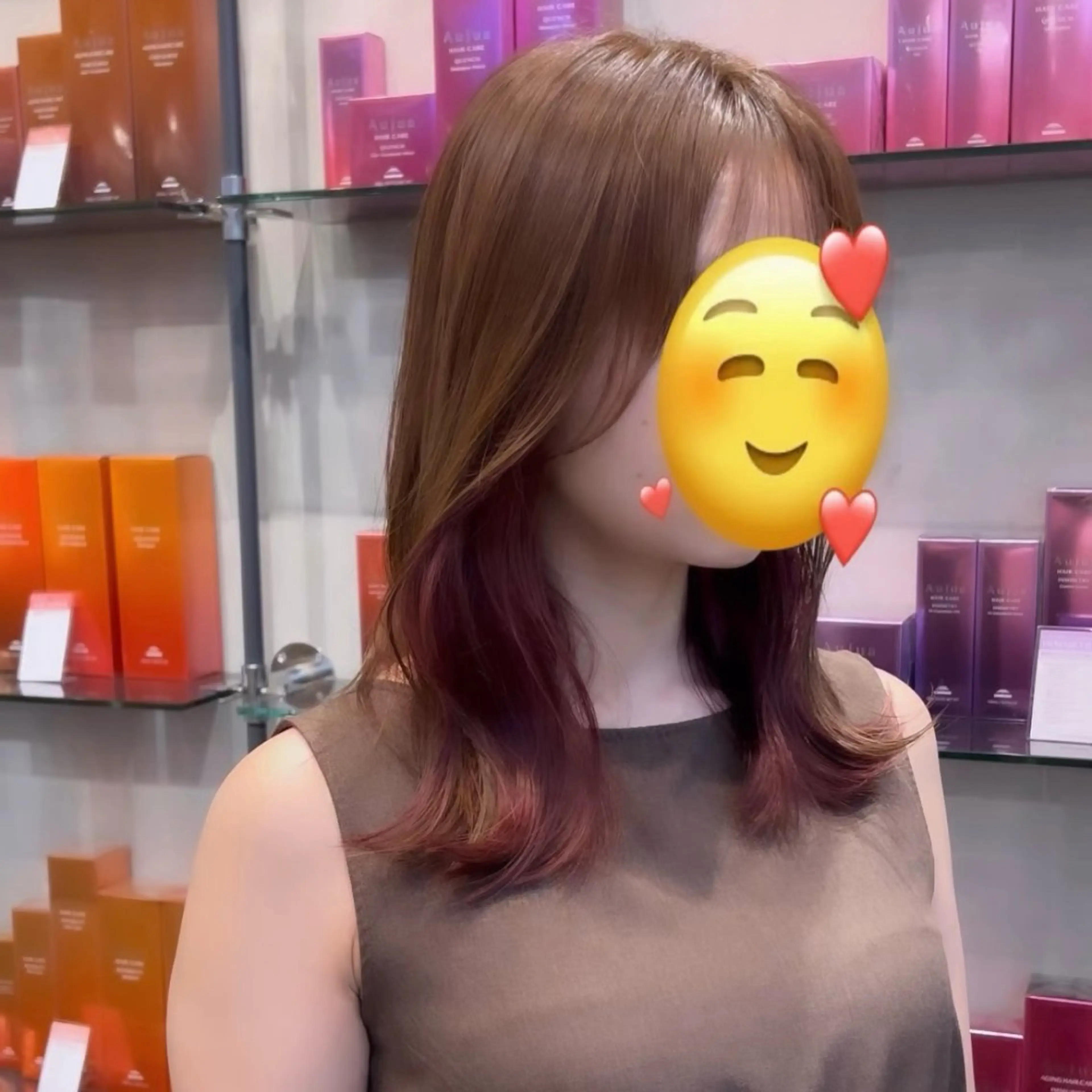 ミディアム ボブ・レイヤー タナカ レイヤのヘアスタイル